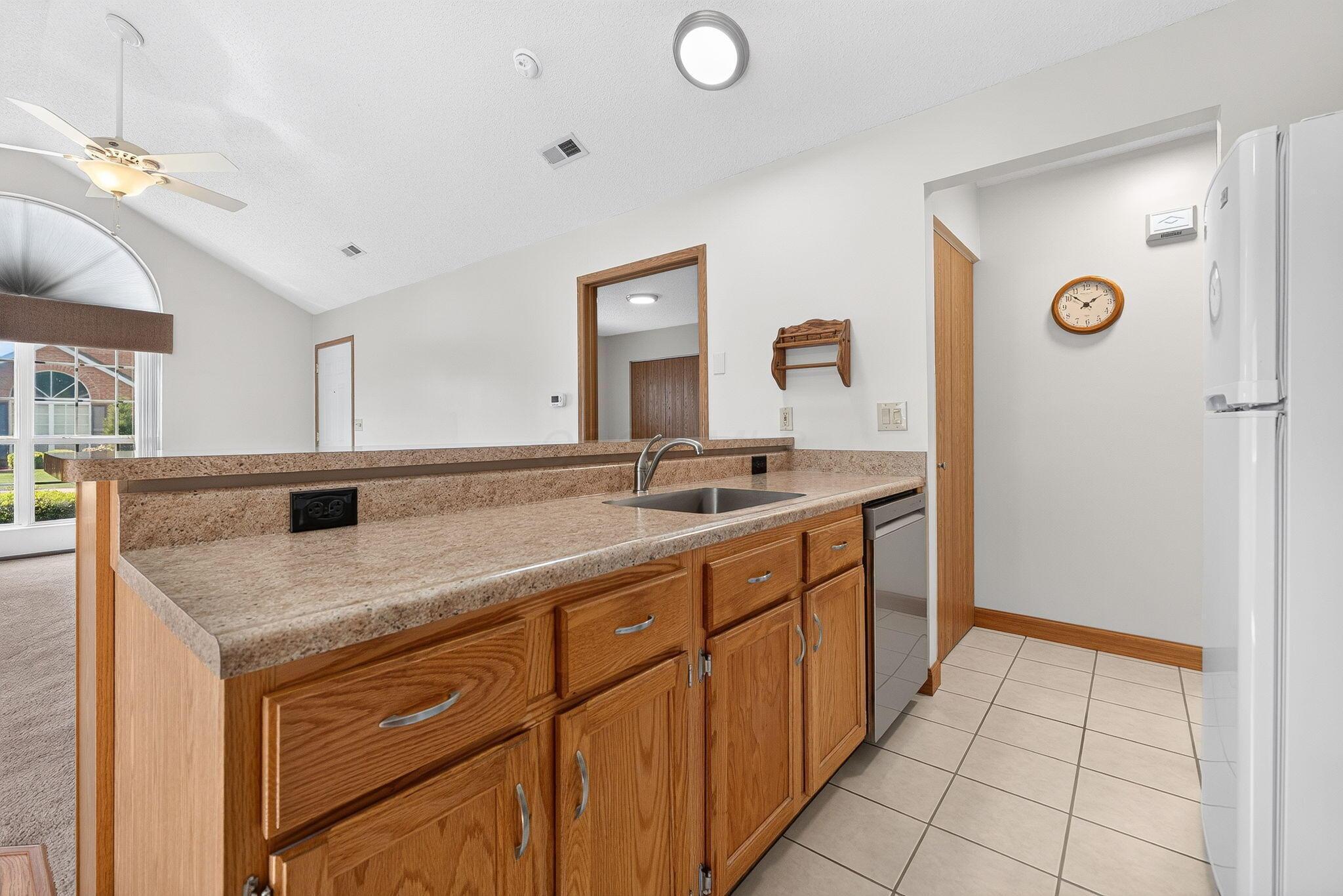 5740 Black Walnut Drive Property Photo 16