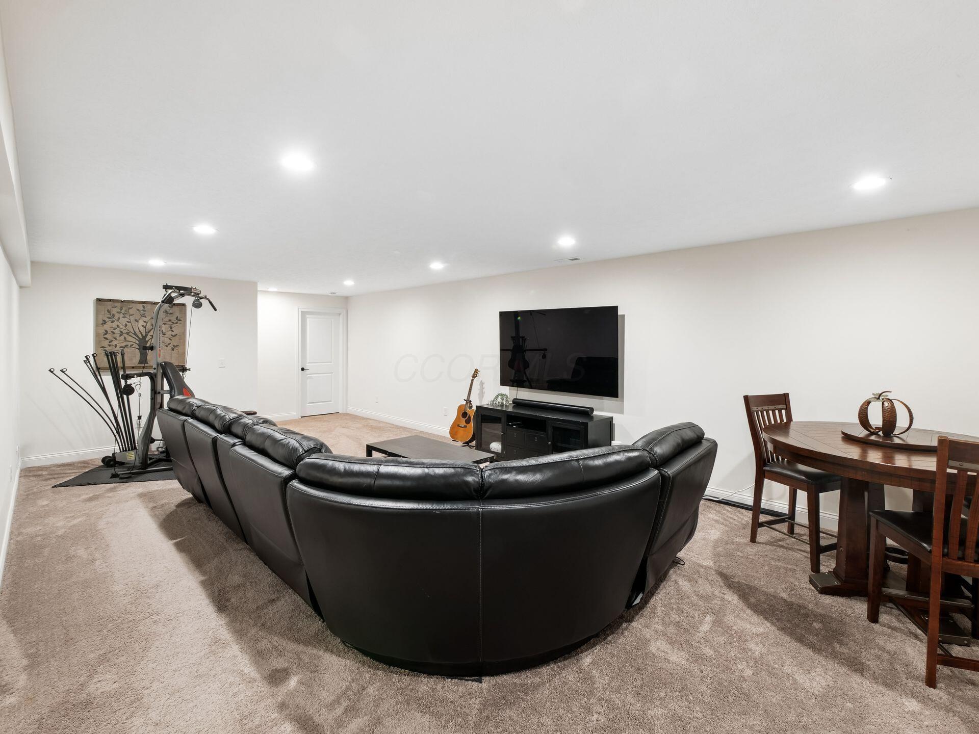 10345 Tipperary Drive Property Photo 16