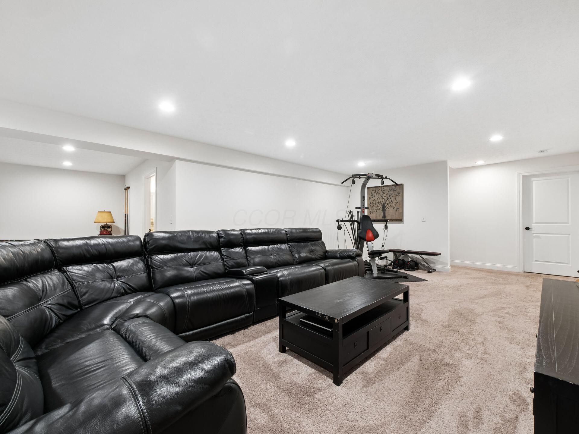 10345 Tipperary Drive Property Photo 44