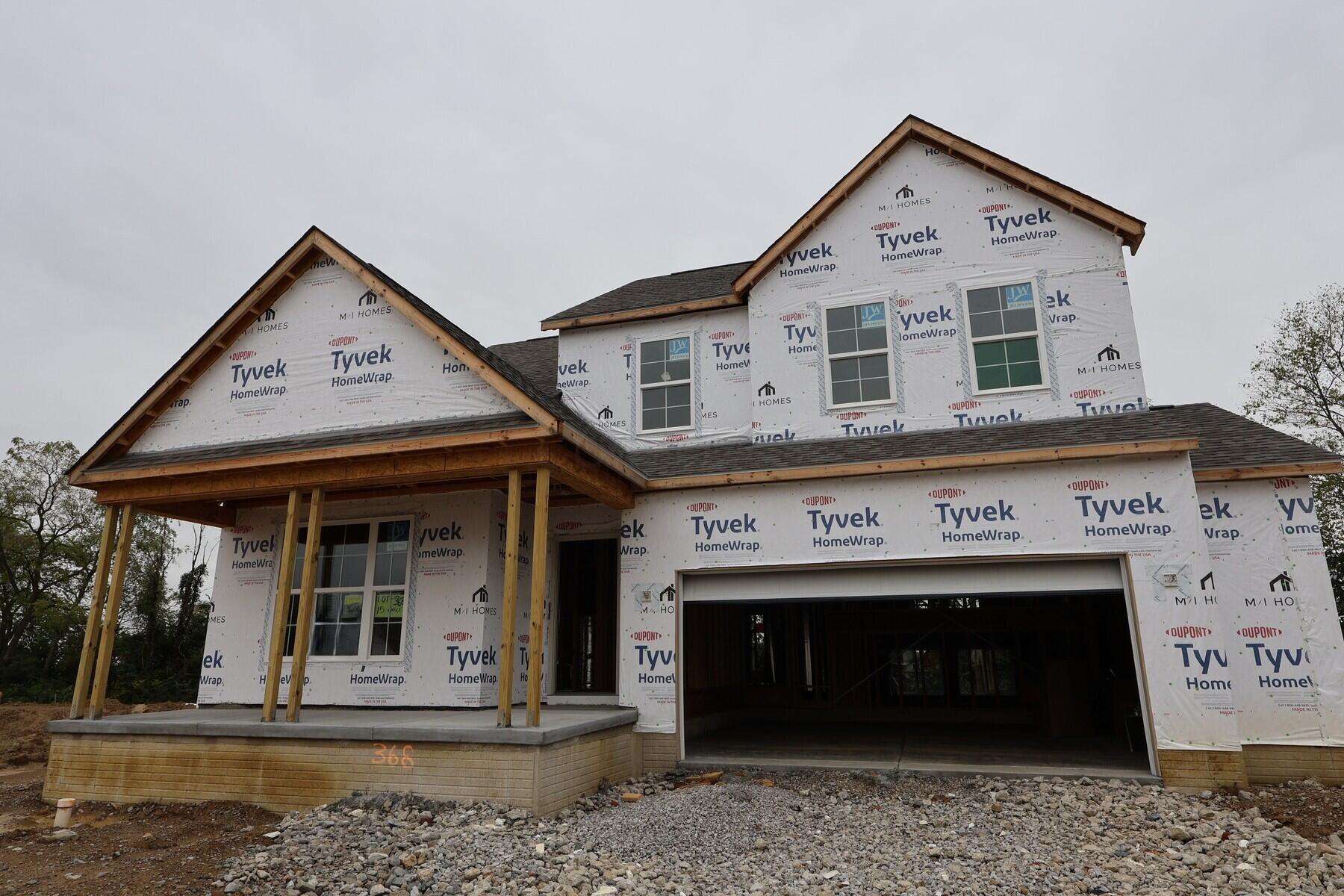 15 Englewood Road Property Photo 1