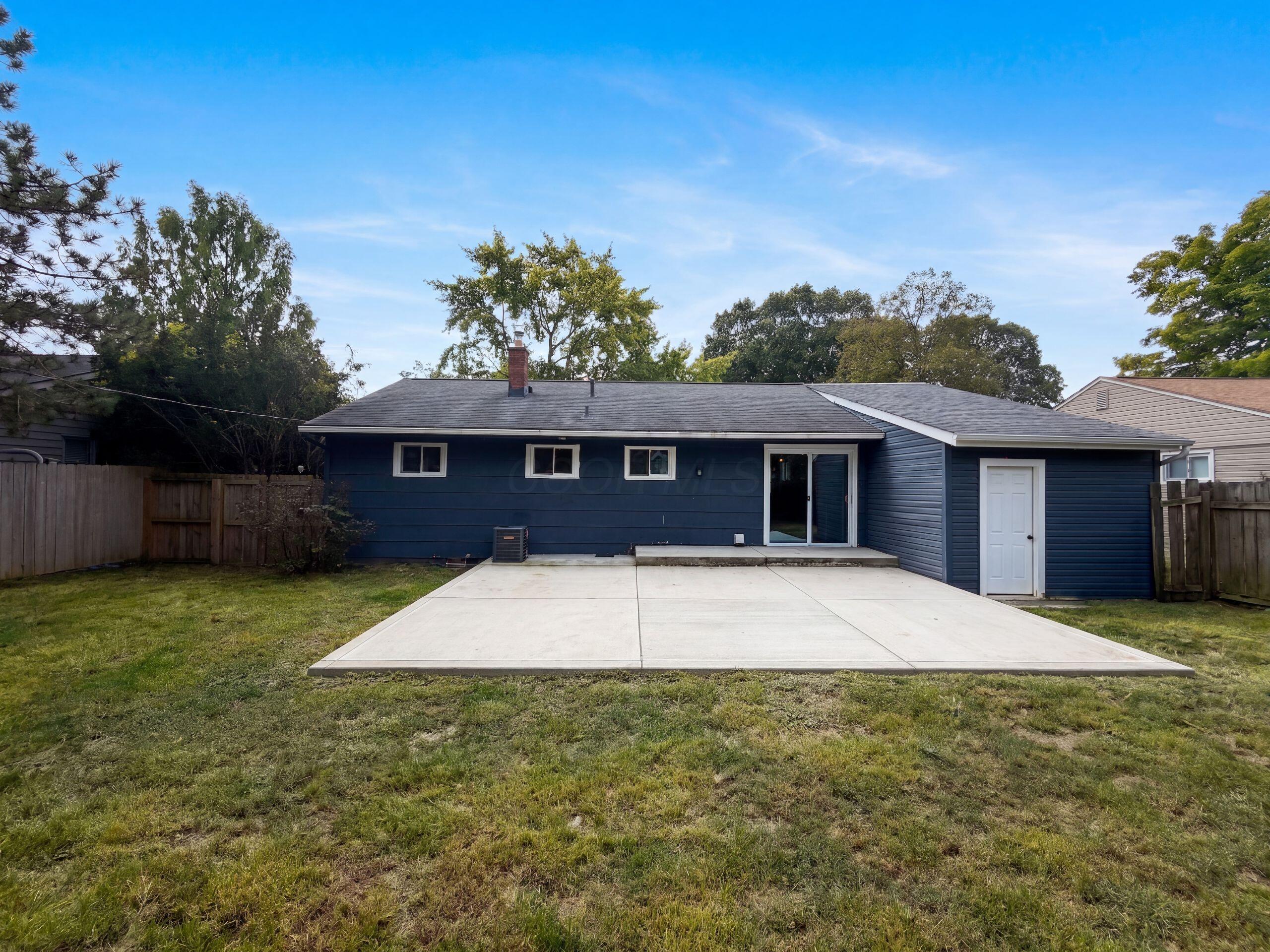 2590 Swansea Road Property Photo 5