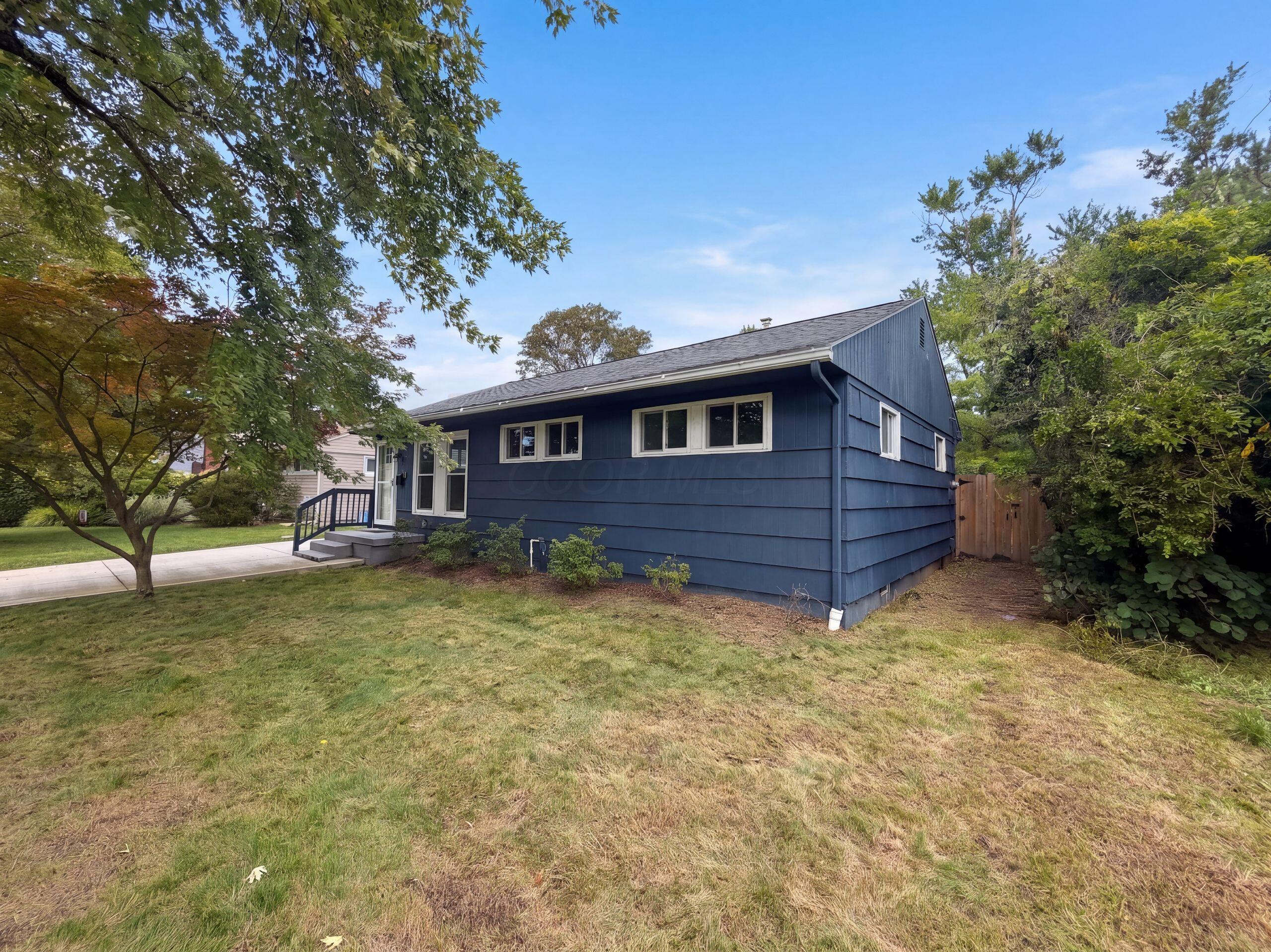 2590 Swansea Road Property Photo 15