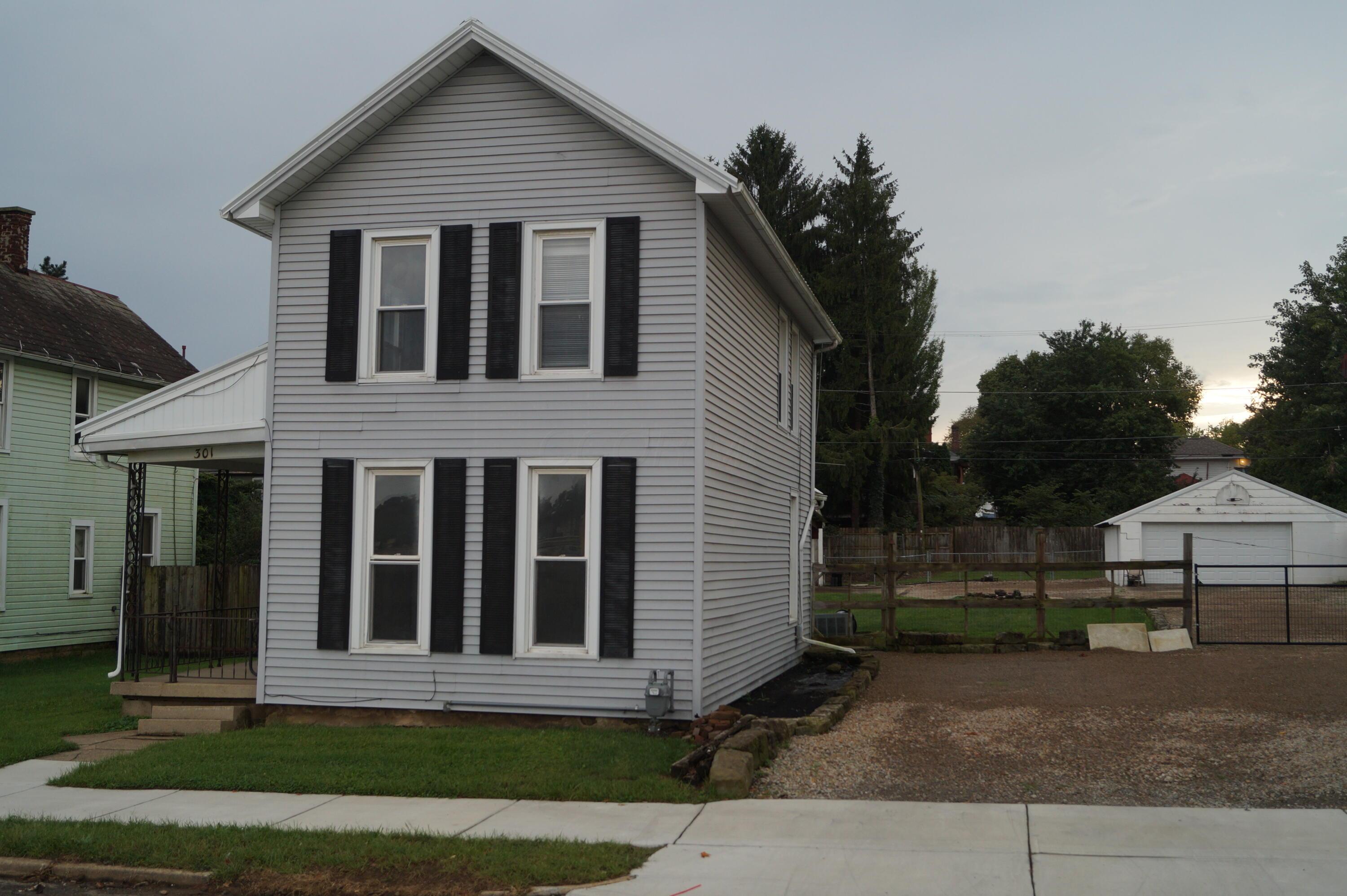 301 & 303 Clinton Street Property Photo 1