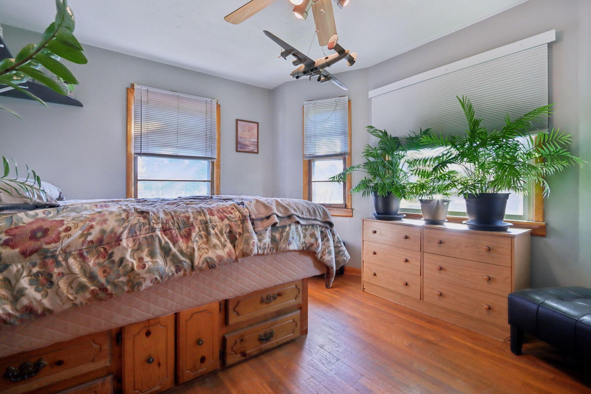 762 Ross Road Property Photo 12