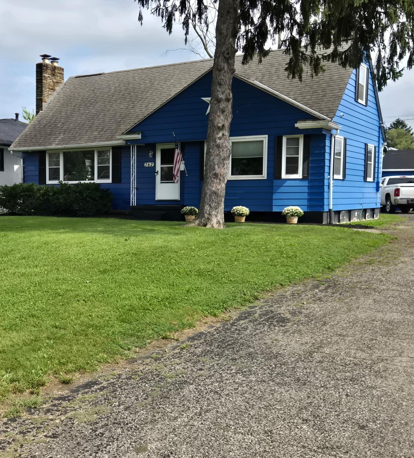 762 Ross Road Property Photo 22