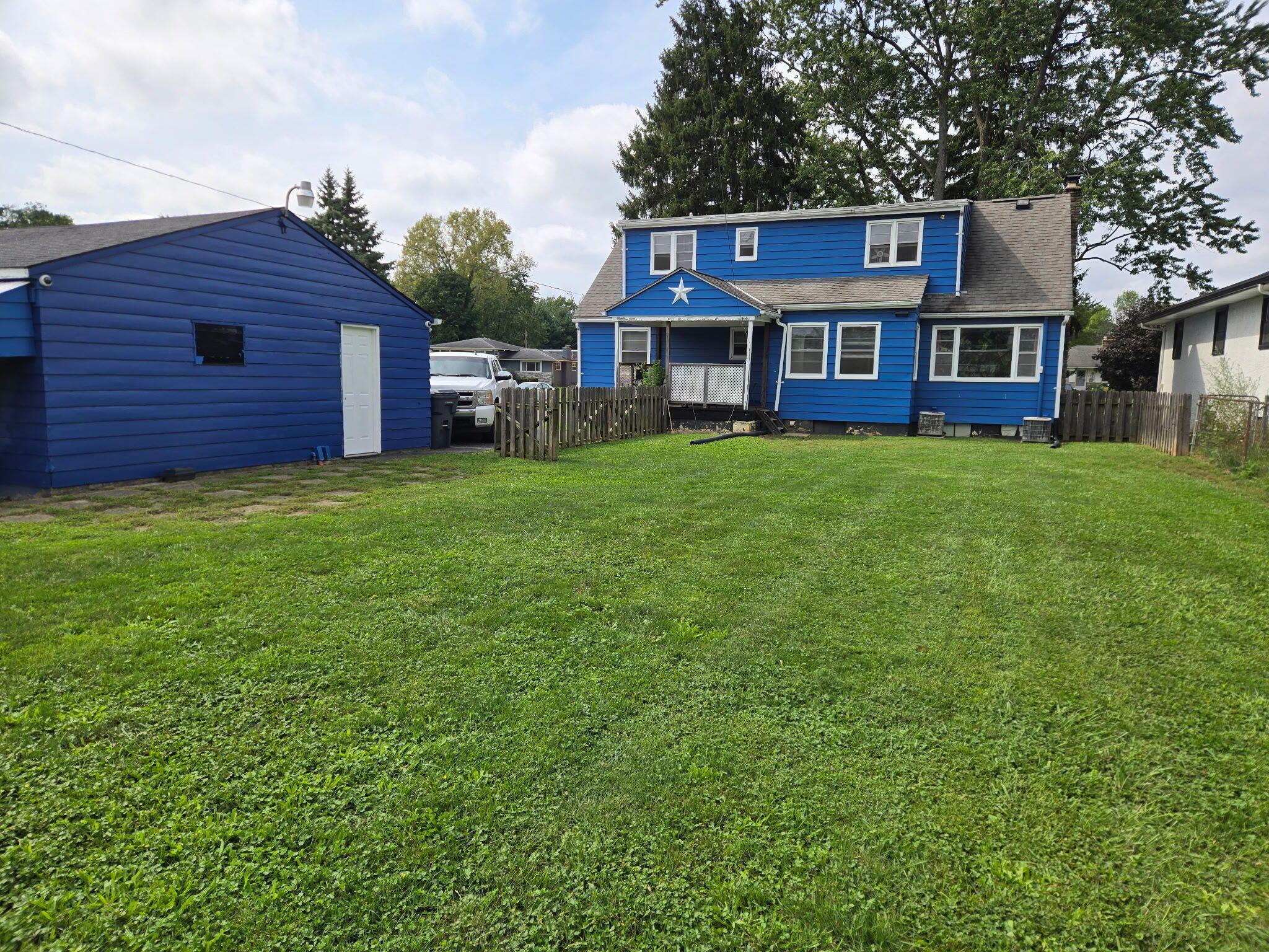 762 Ross Road Property Photo 26