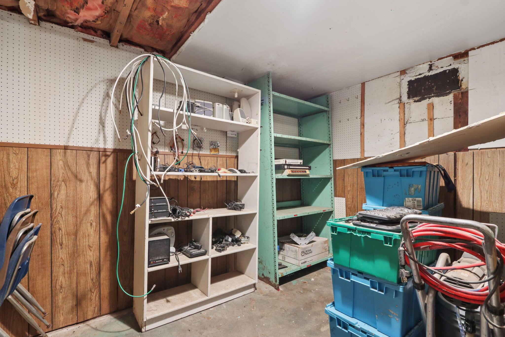 762 Ross Road Property Photo 30