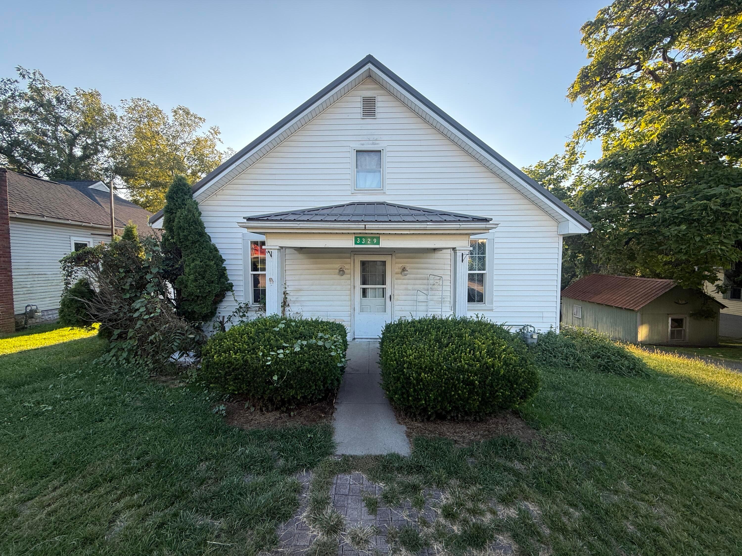 3329 Market Street Property Photo 1
