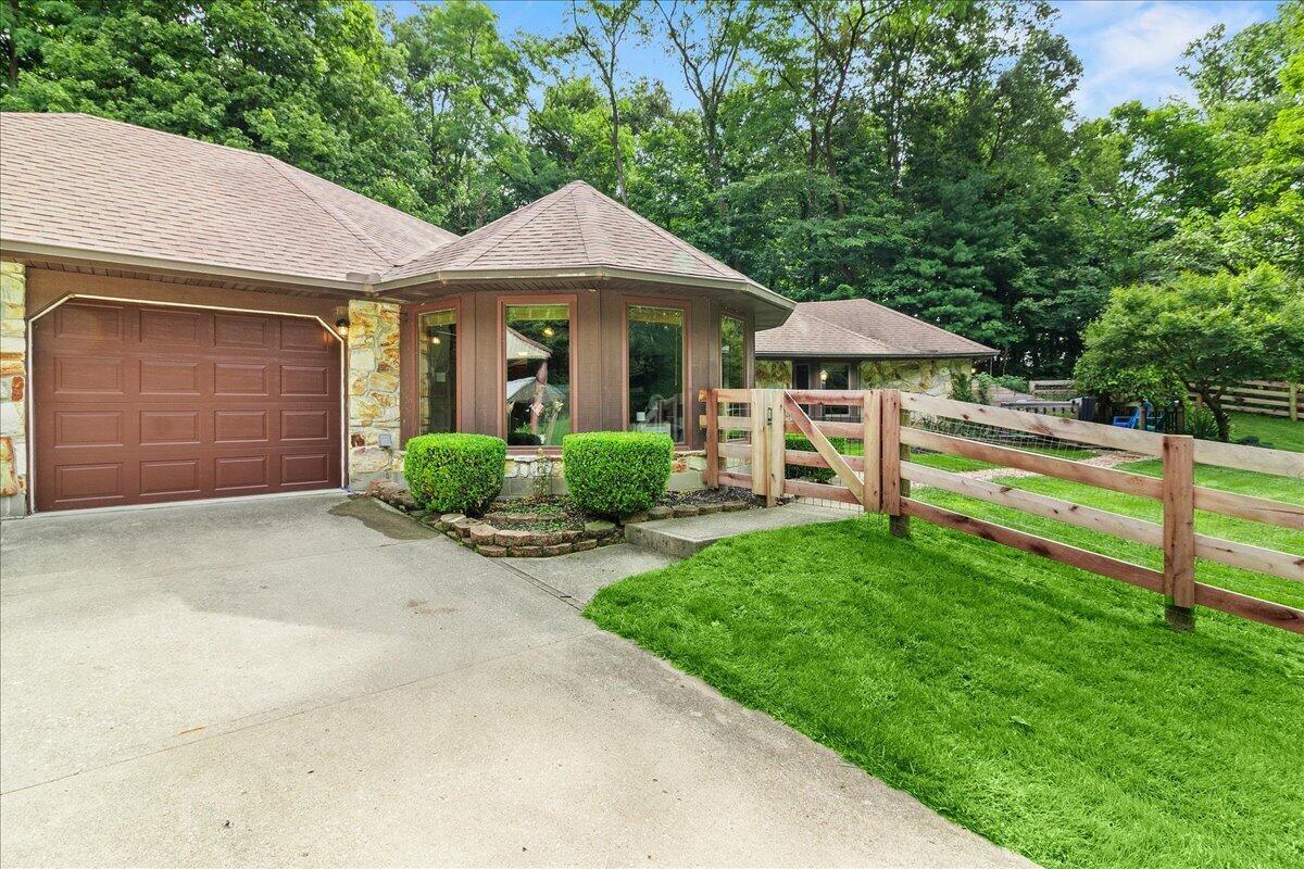 7056 Us Highway 36 Property Photo 5