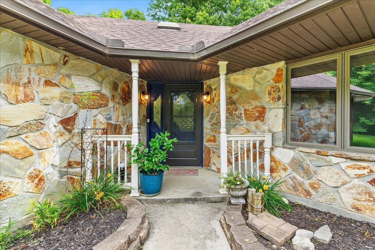 7056 Us Highway 36 Property Photo 6