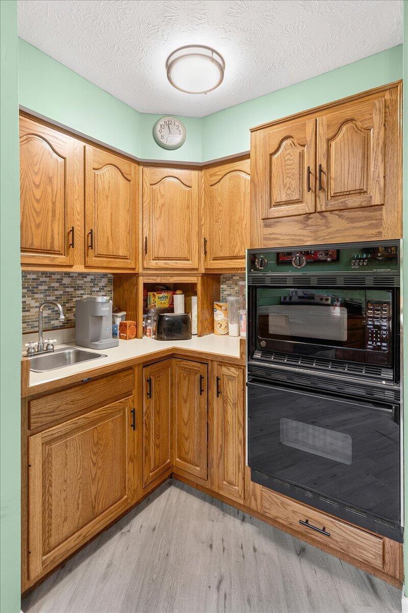 7056 Us Highway 36 Property Photo 16