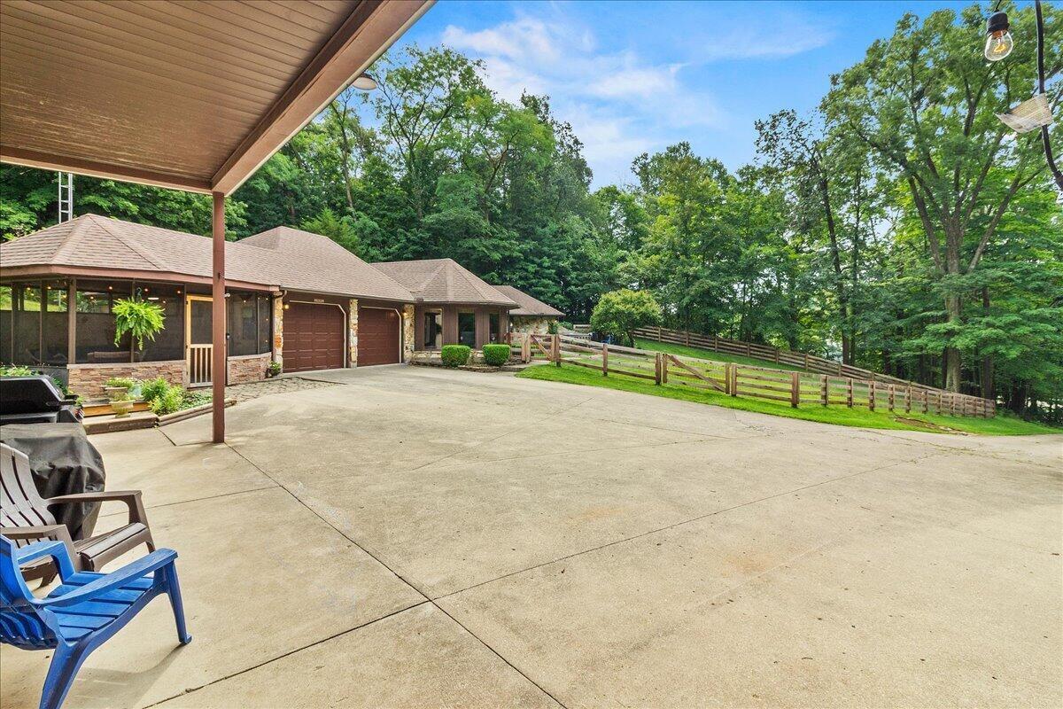 7056 Us Highway 36 Property Photo 36