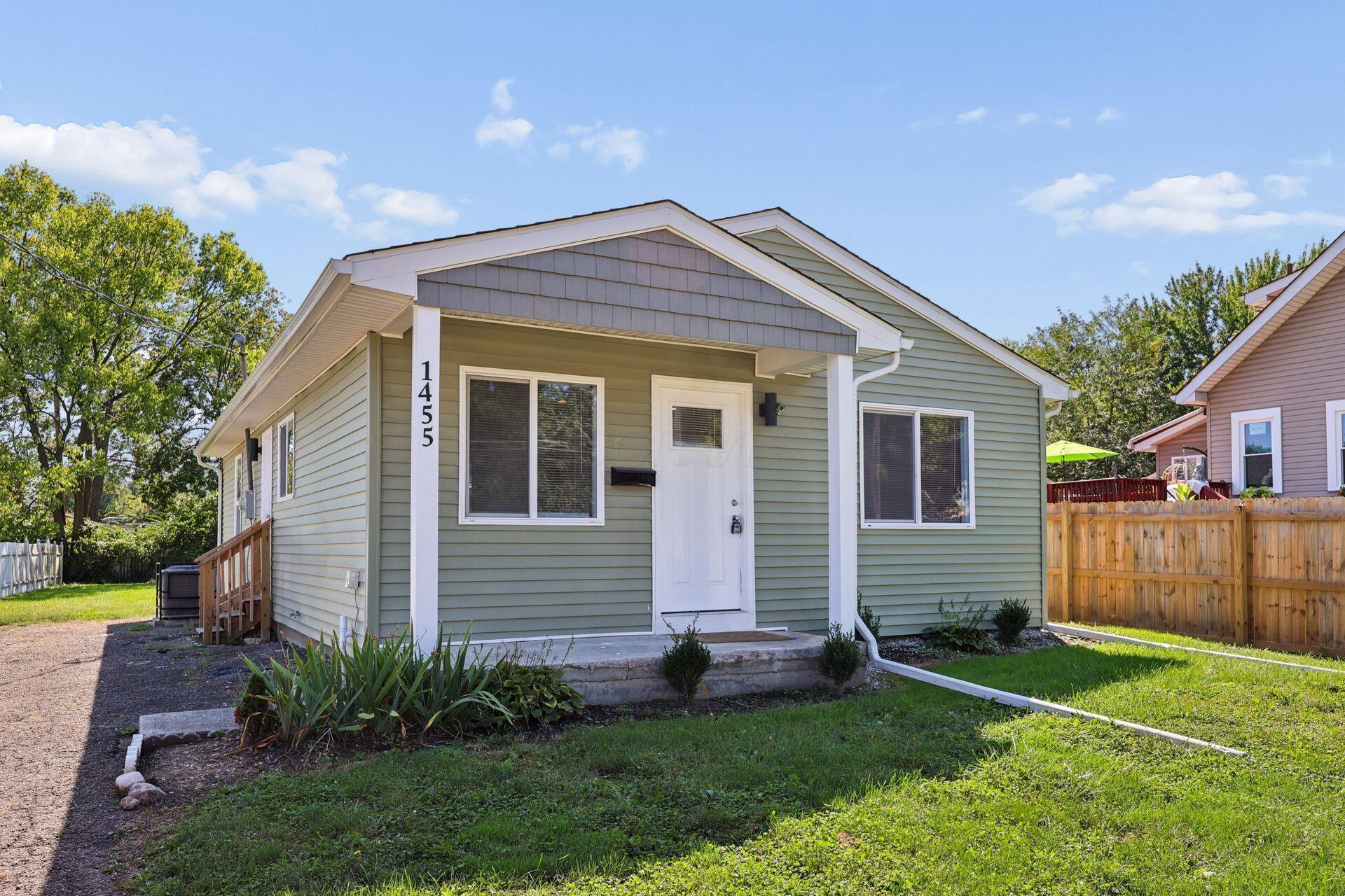 1455 E Deshler Avenue E Property Photo 4