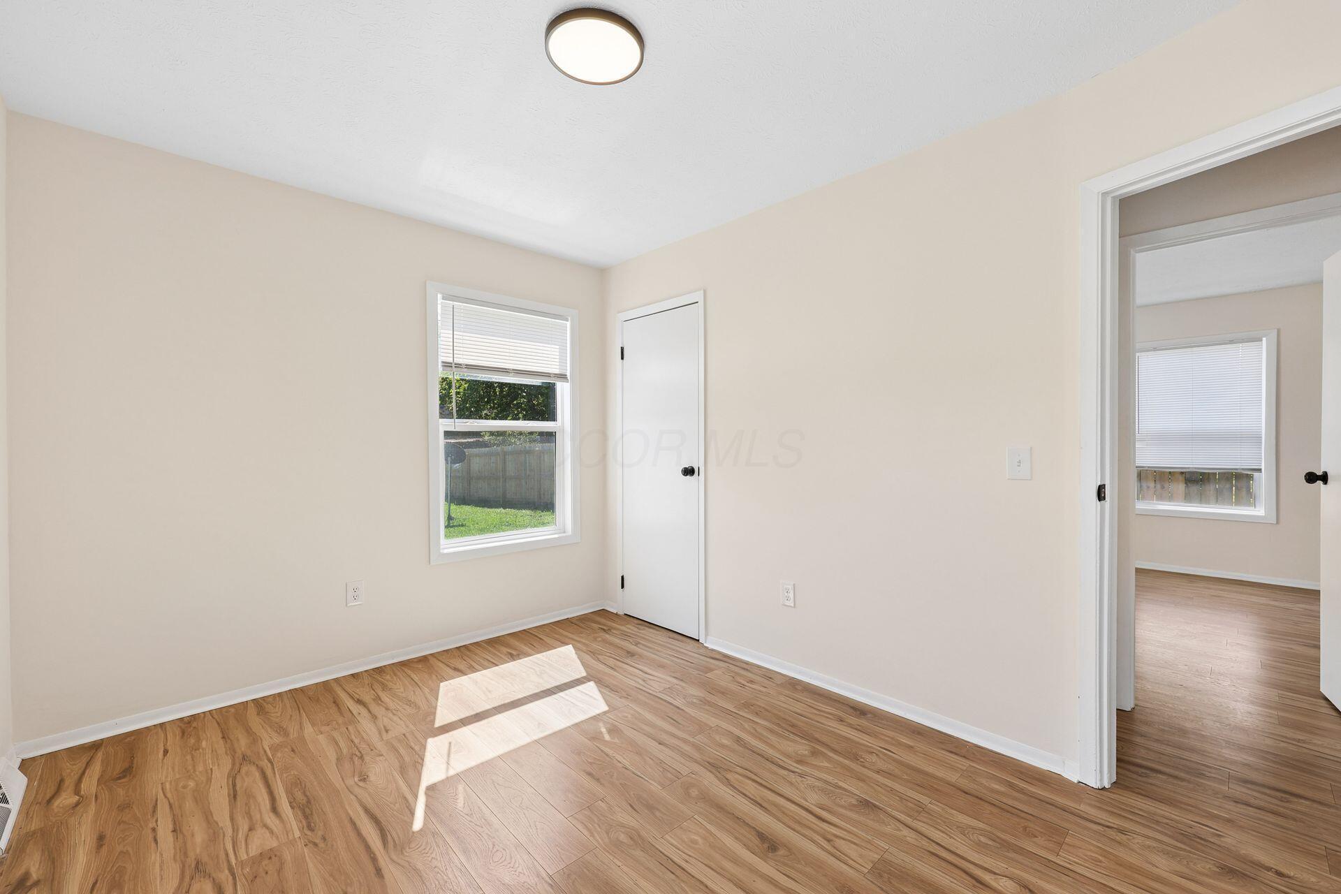 1455 E Deshler Avenue E Property Photo 21