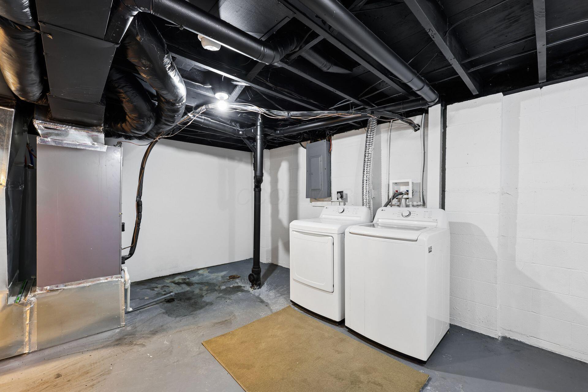 1455 E Deshler Avenue E Property Photo 35