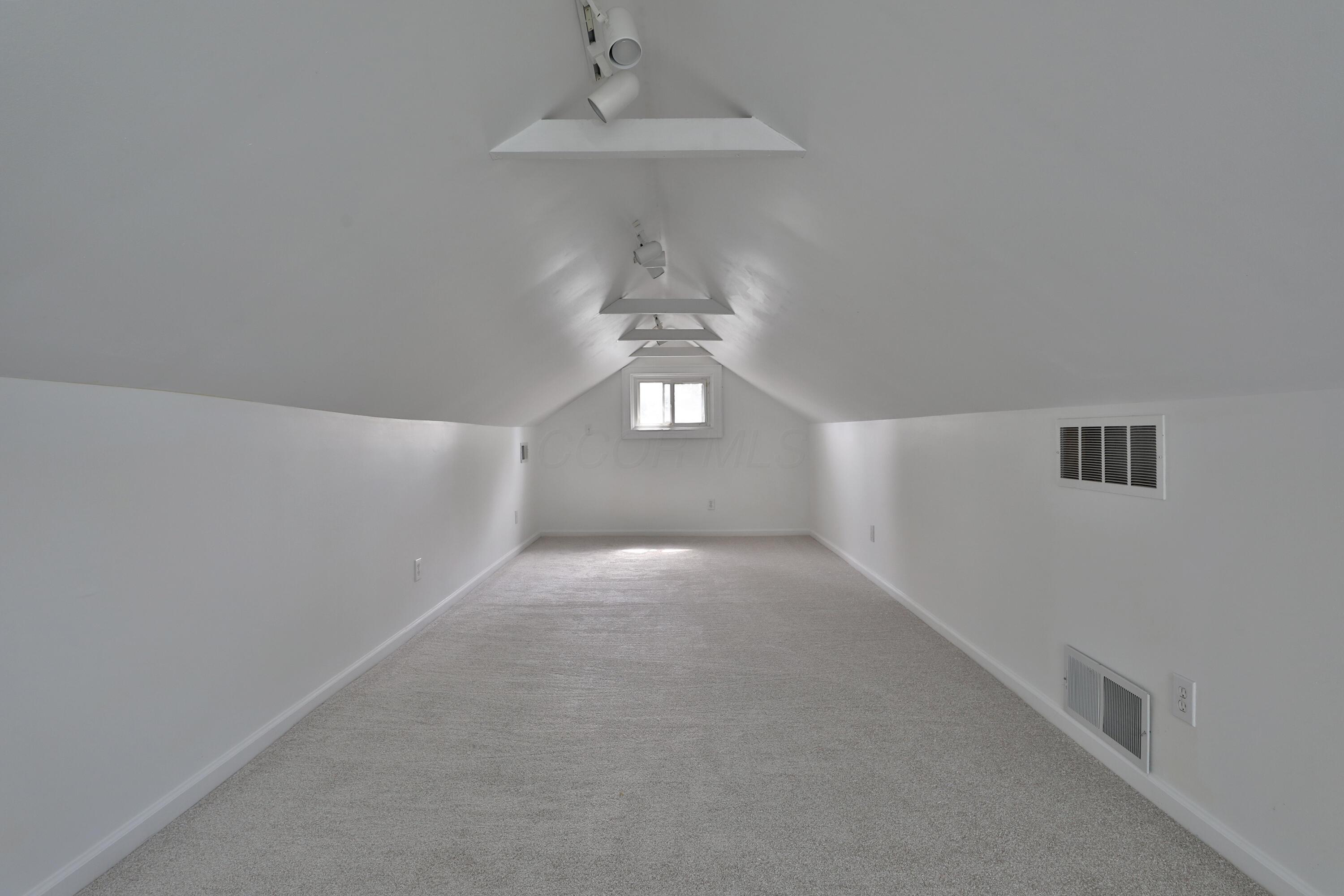 382 E Morrill Avenue Property Photo 20