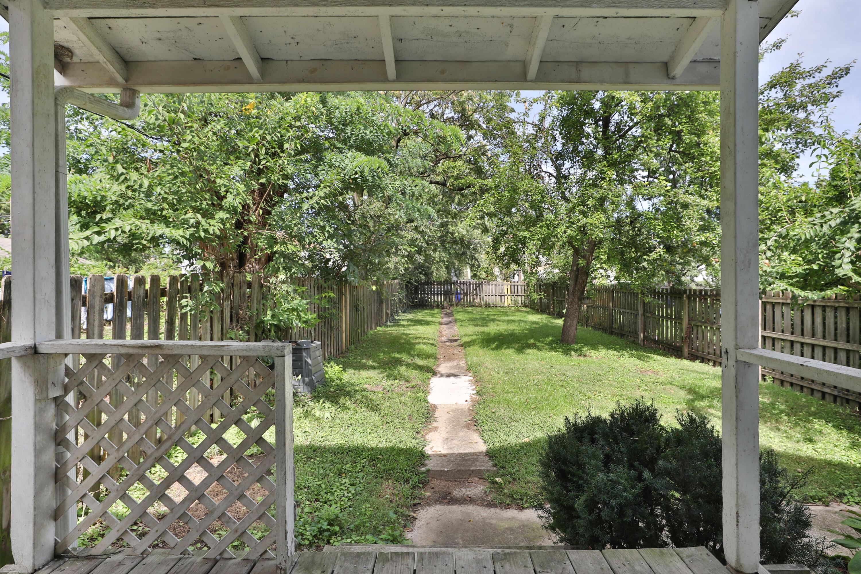 382 E Morrill Avenue Property Photo 23