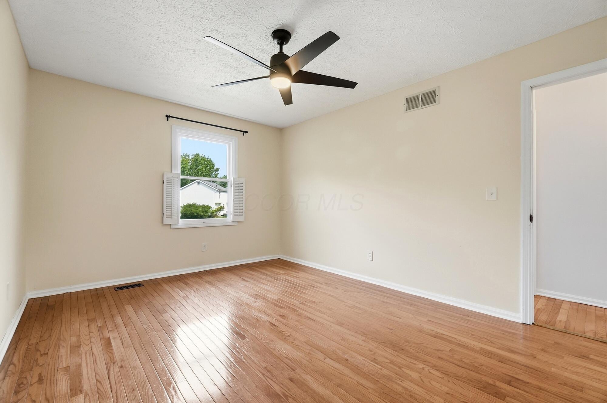 5203 Hickory Grove Property Photo 27