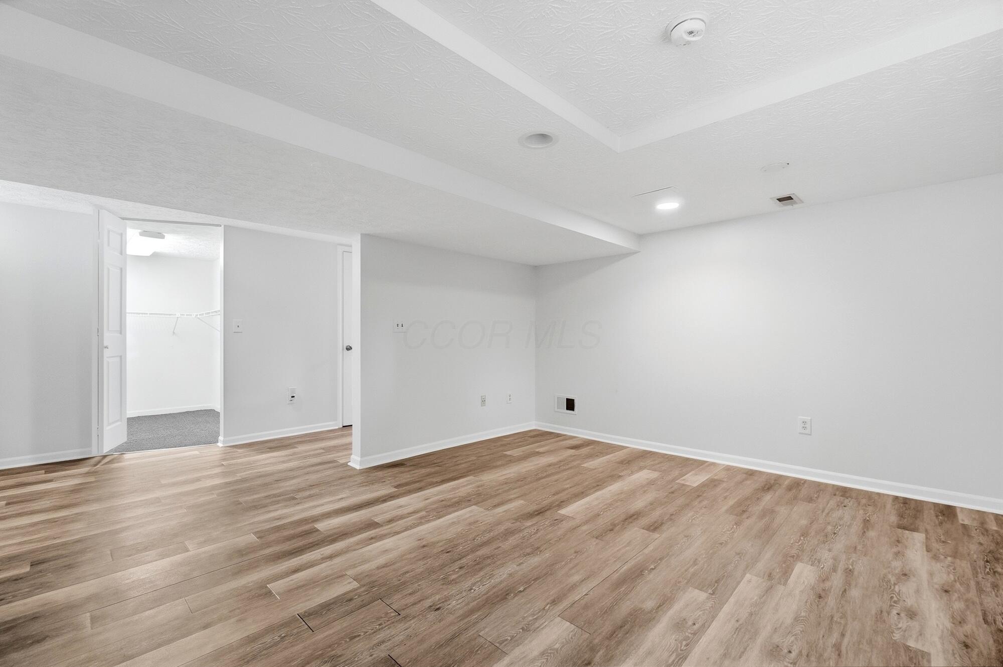 5203 Hickory Grove Property Photo 31