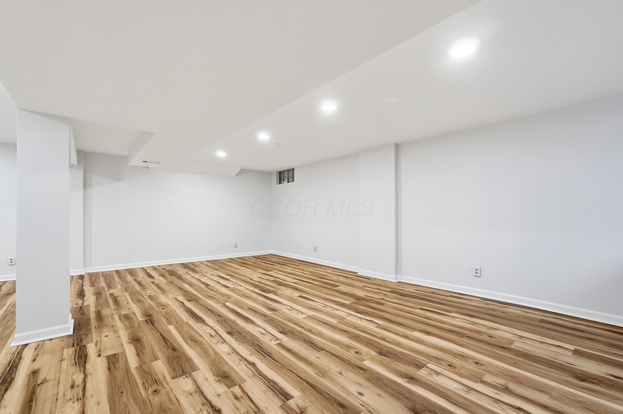 5203 Hickory Grove Property Photo 34