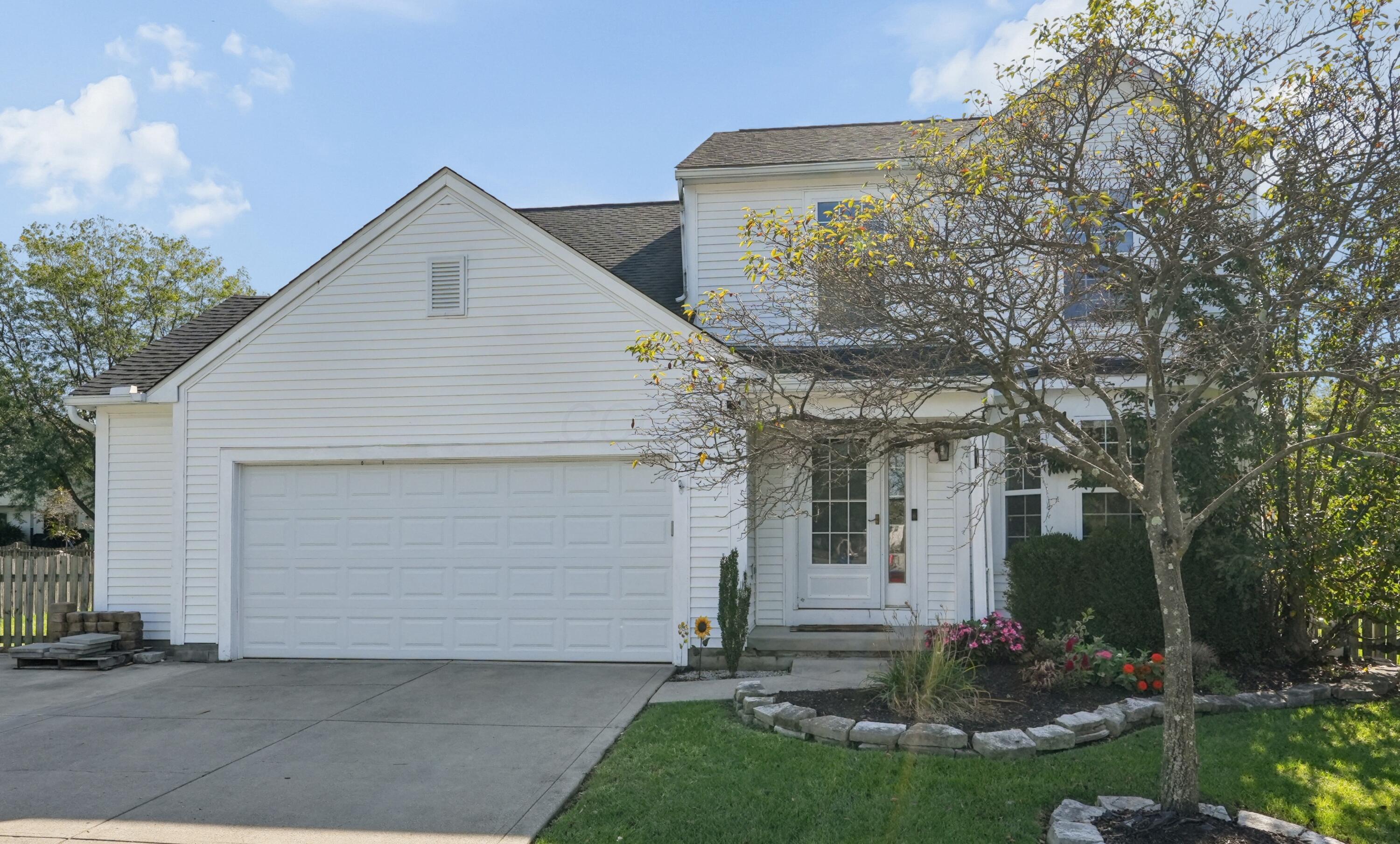 335 Edgemont Court Property Photo 4