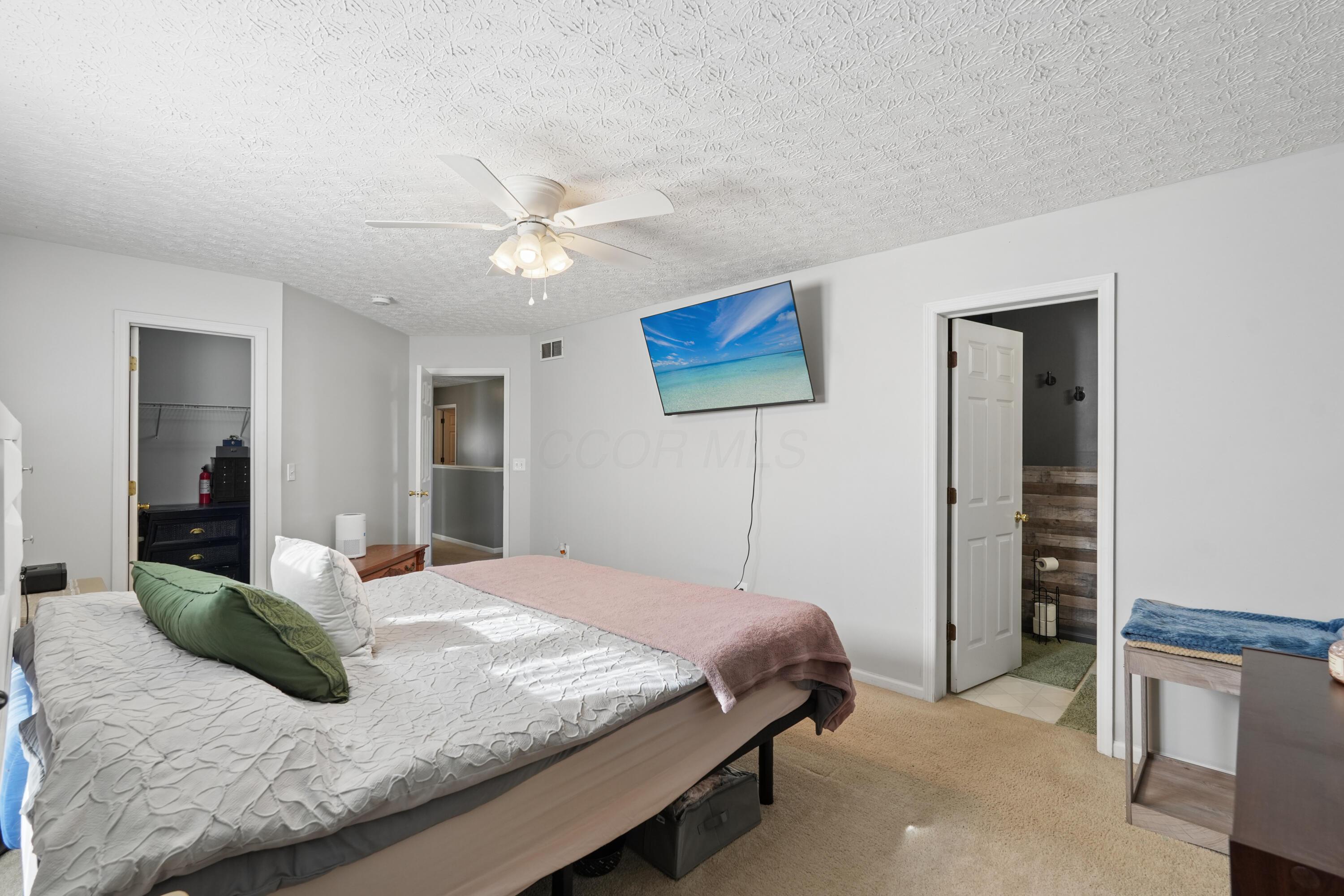335 Edgemont Court Property Photo 25