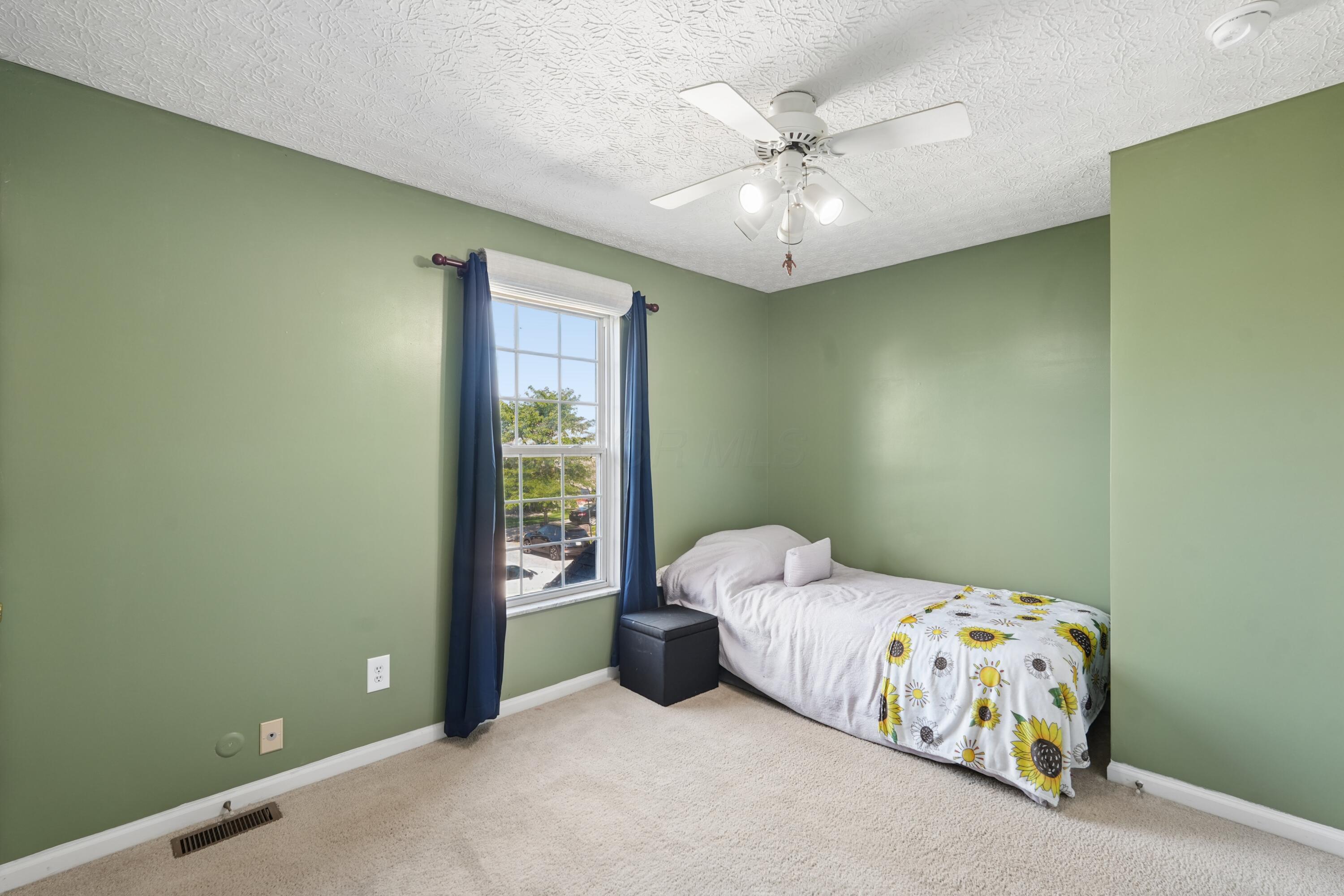 335 Edgemont Court Property Photo 30