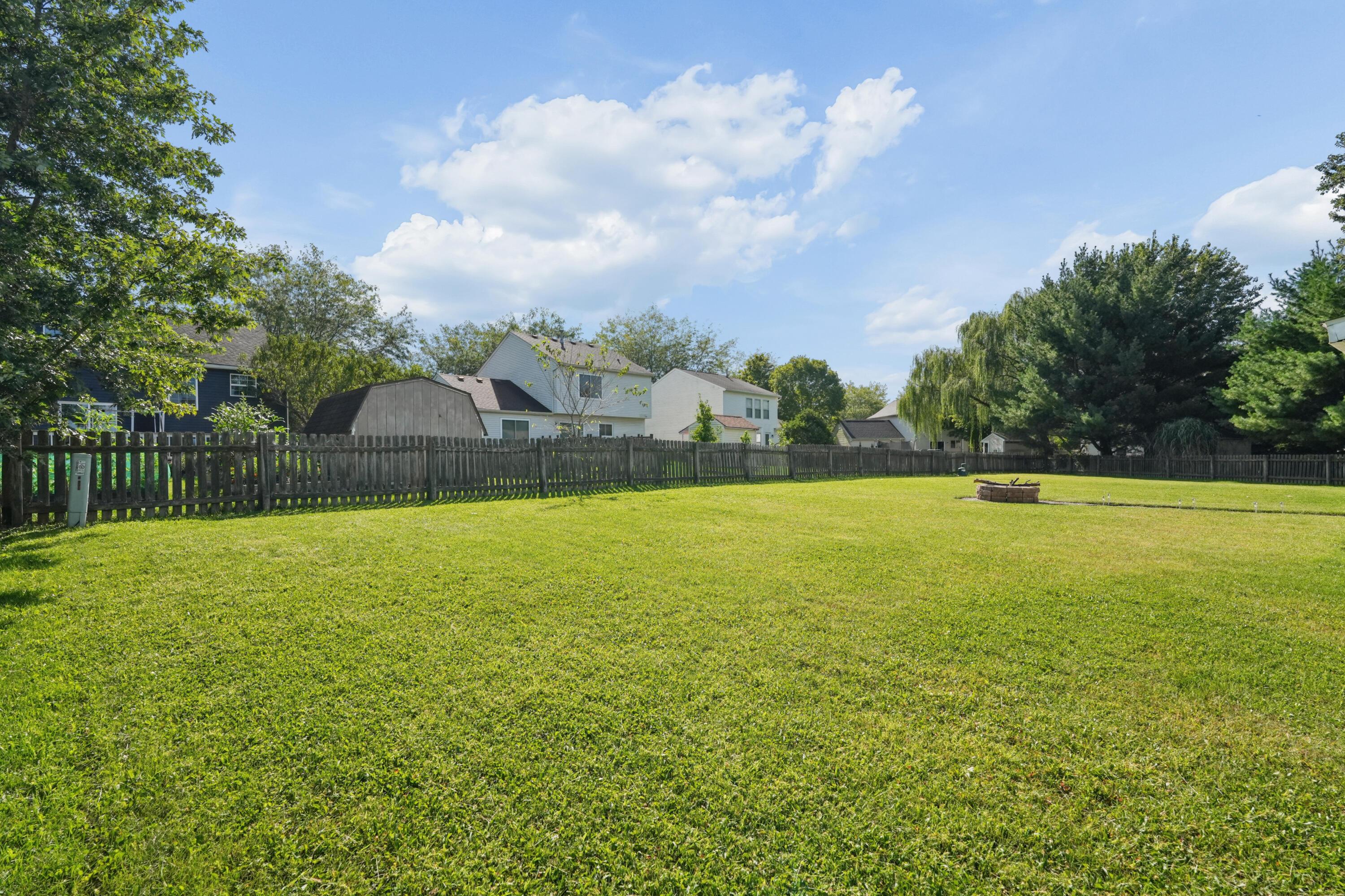 335 Edgemont Court Property Photo 47