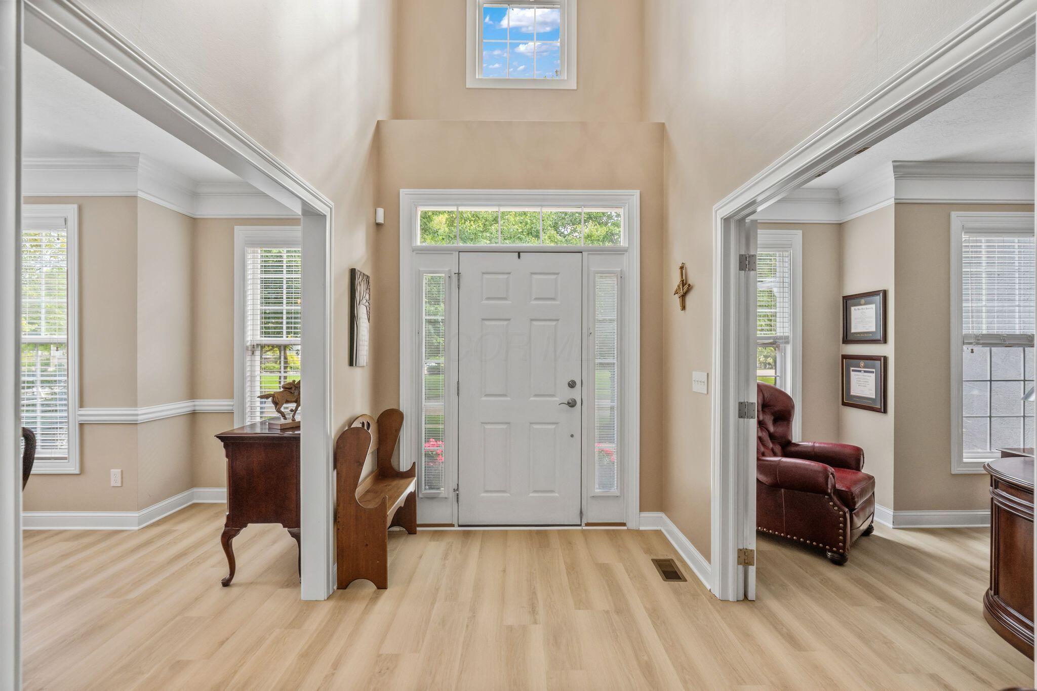 5852 Dunheath Loop Property Photo 5