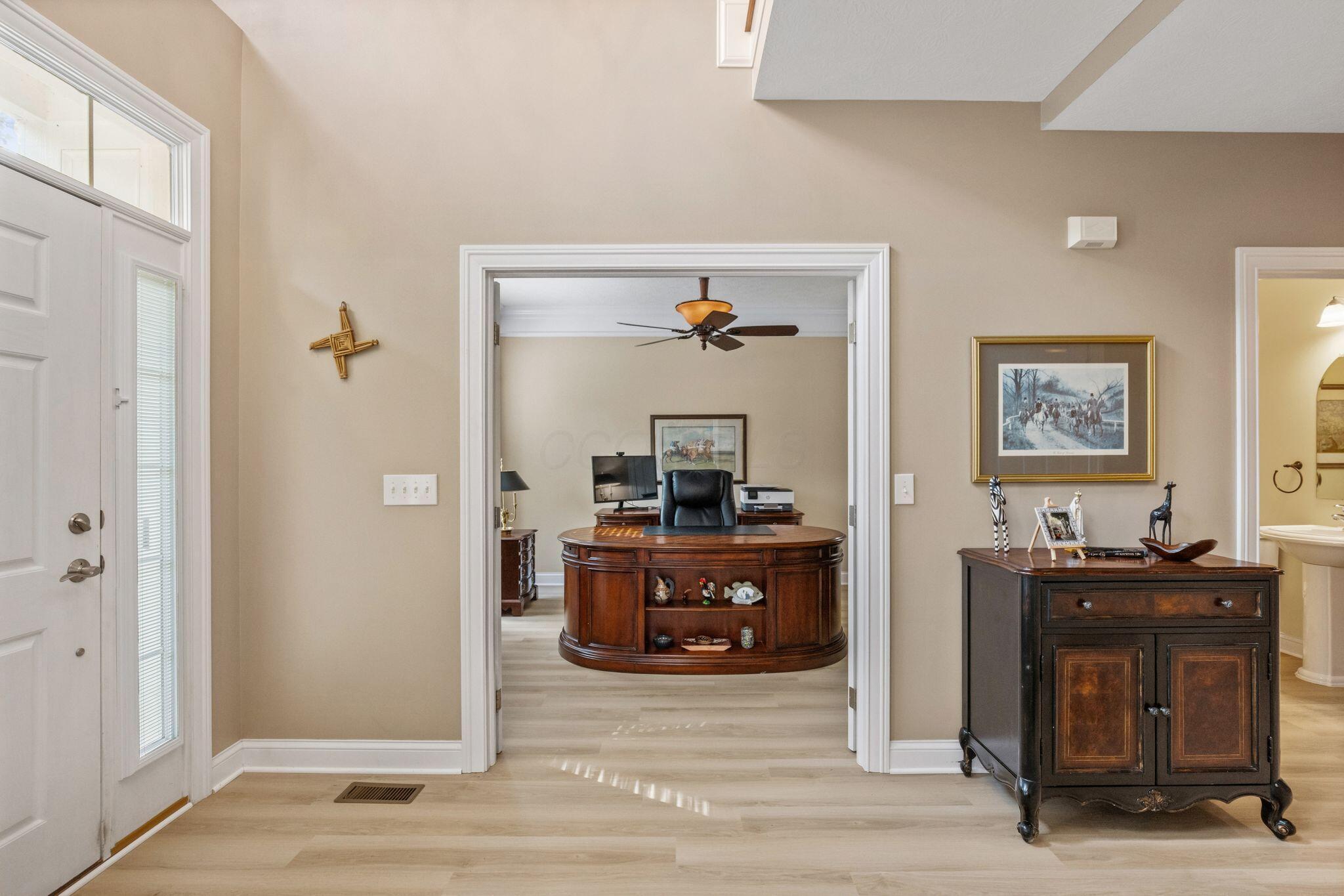 5852 Dunheath Loop Property Photo 6