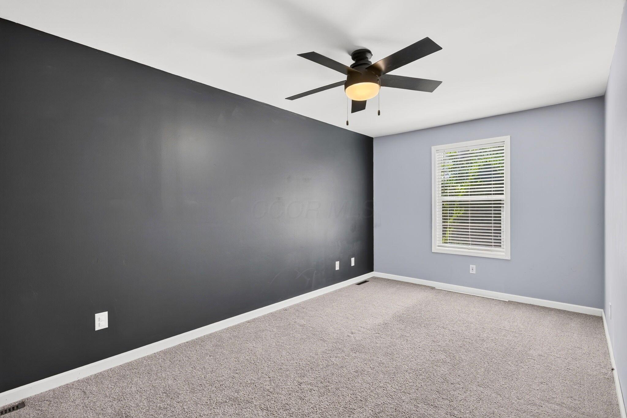 16 E Mitchell Street Property Photo 37