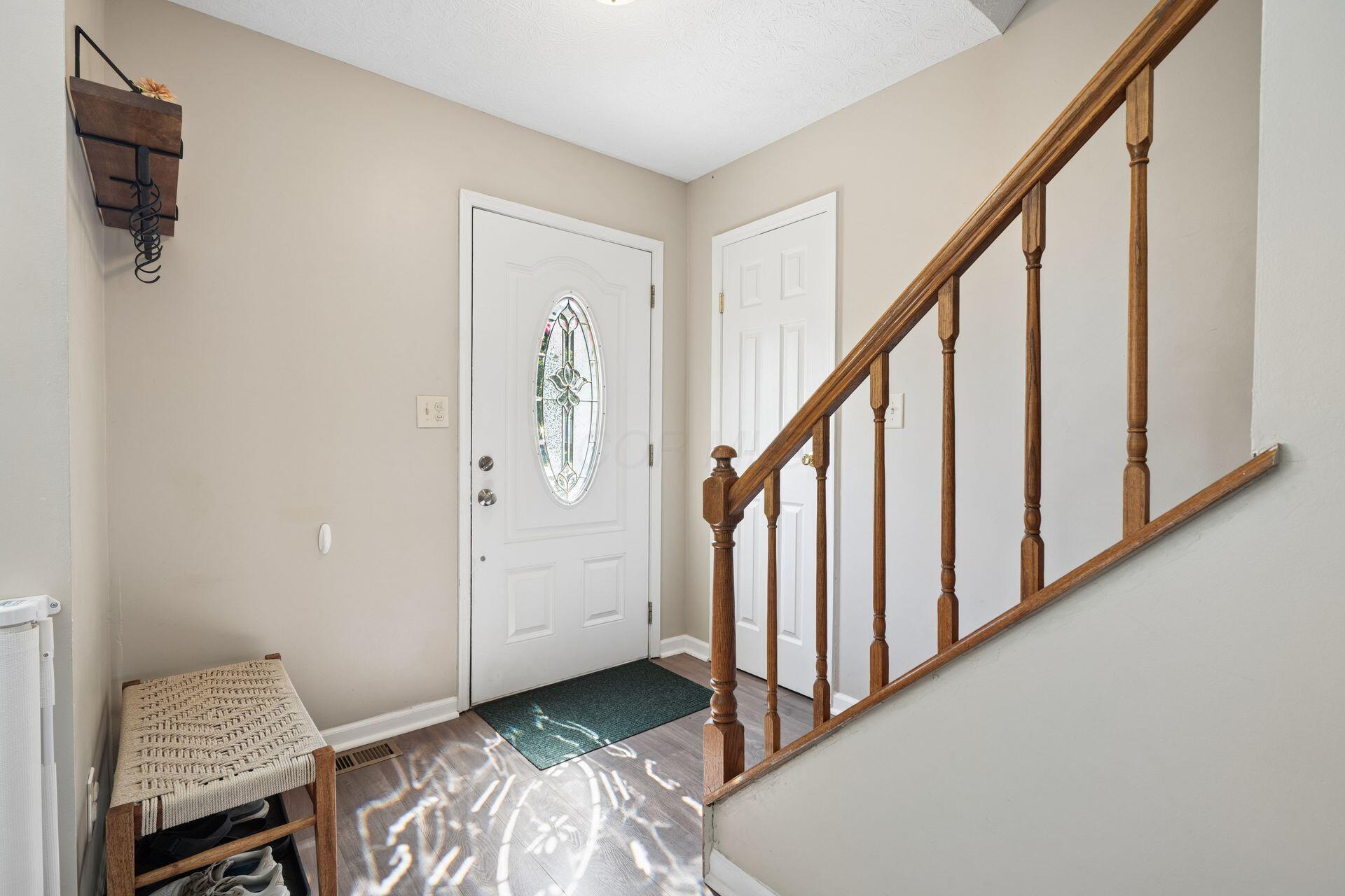 3794 Ravens Glen Drive Property Photo 3