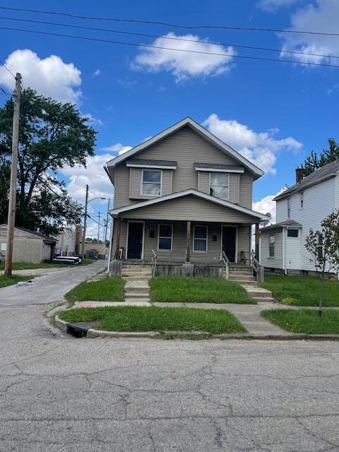 608 E 4th Avenue Property Photo 3