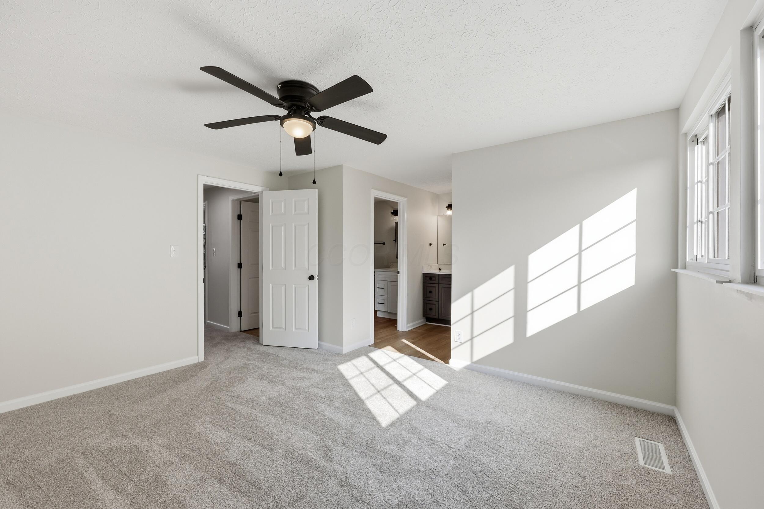 8702 Glencanyon Drive Property Photo 20