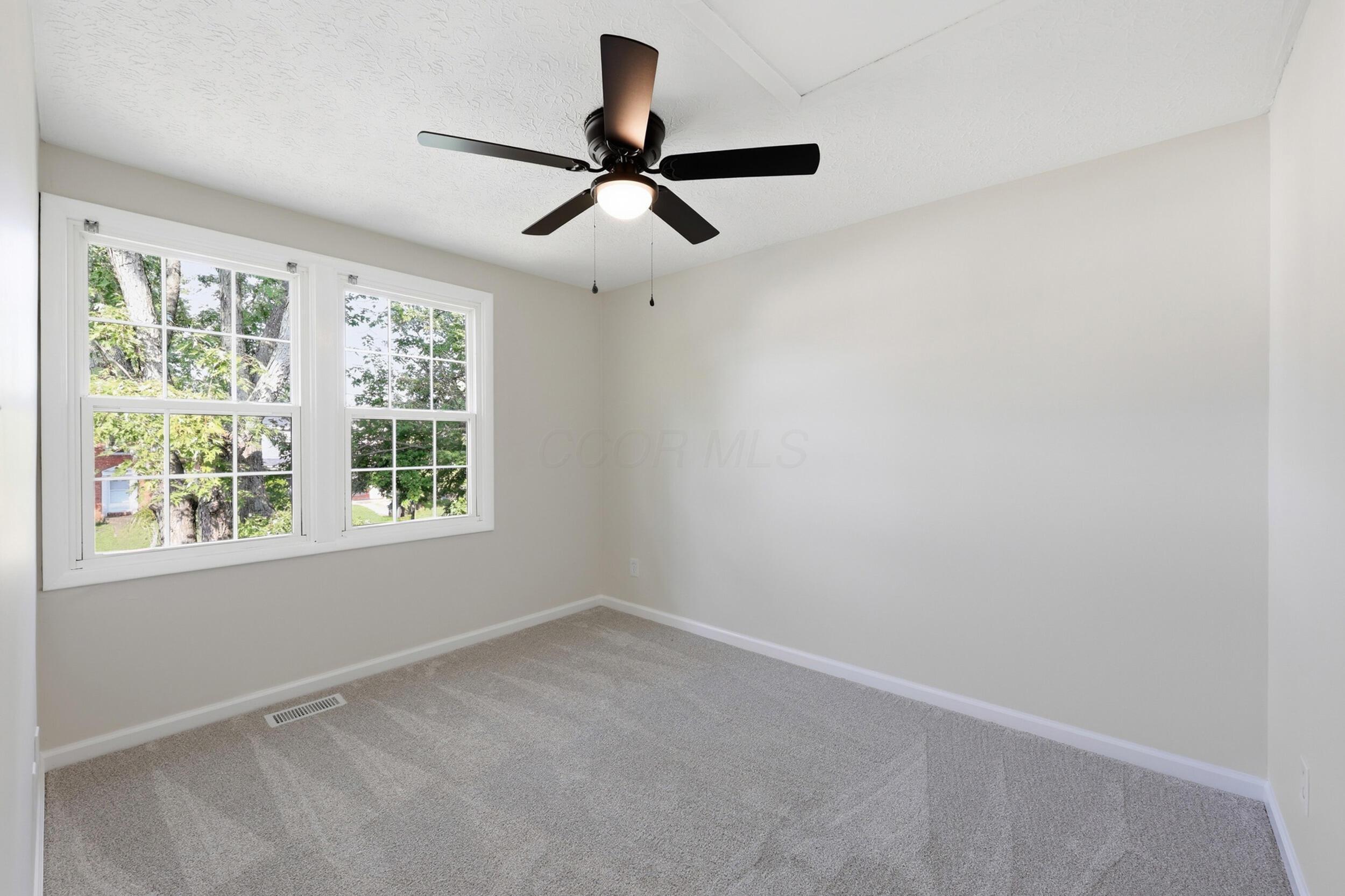 8702 Glencanyon Drive Property Photo 27