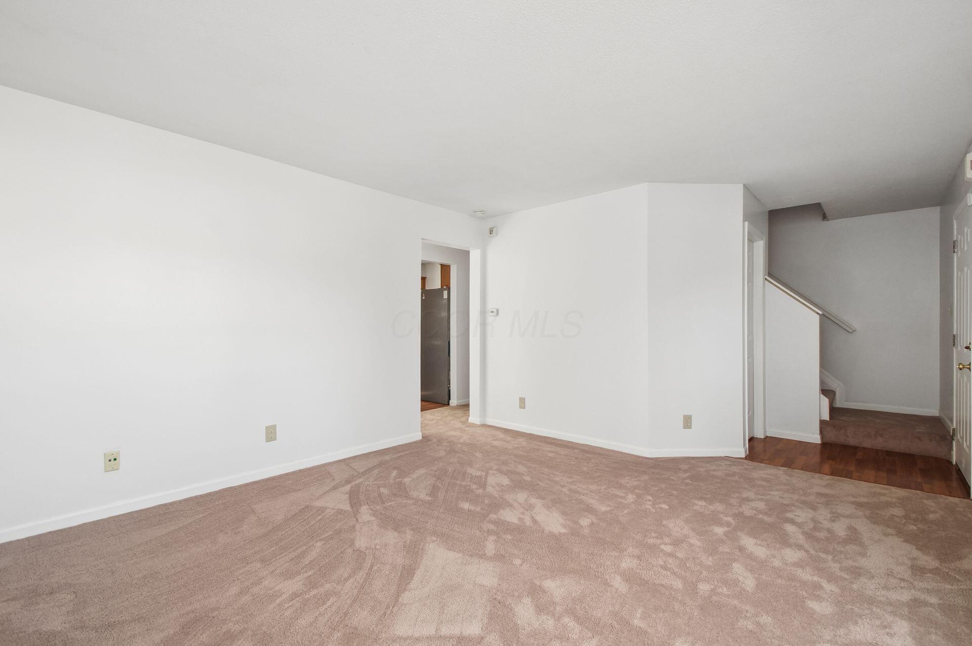 3033 Benchmark Drive Property Photo 4
