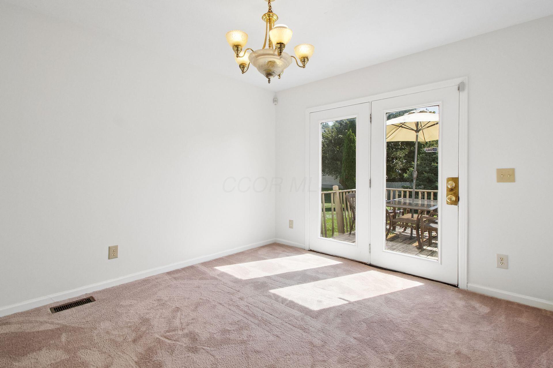 3033 Benchmark Drive Property Photo 7