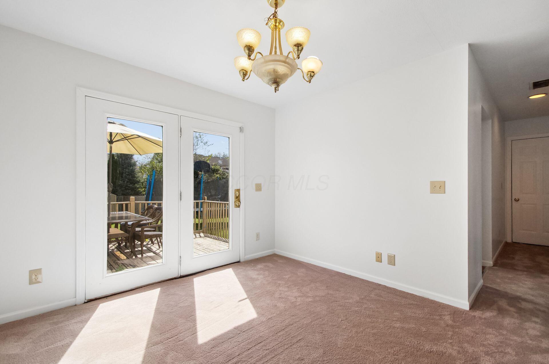 3033 Benchmark Drive Property Photo 8