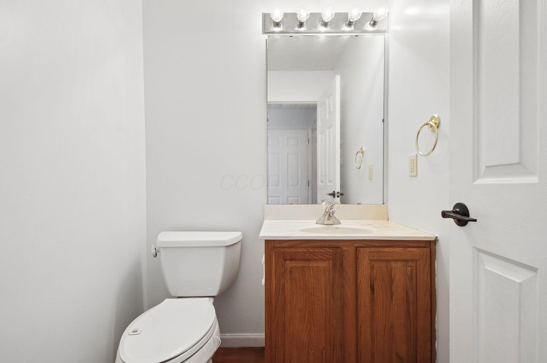 3033 Benchmark Drive Property Photo 15