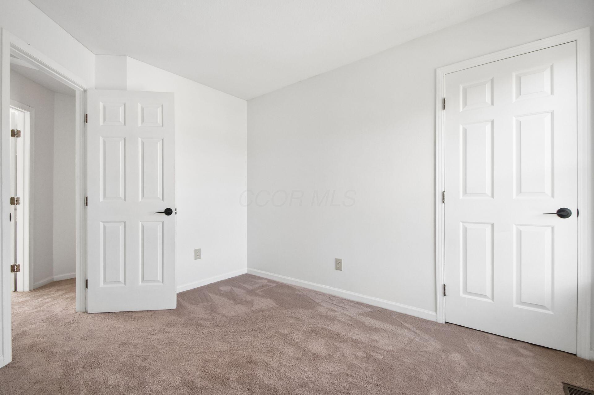 3033 Benchmark Drive Property Photo 22