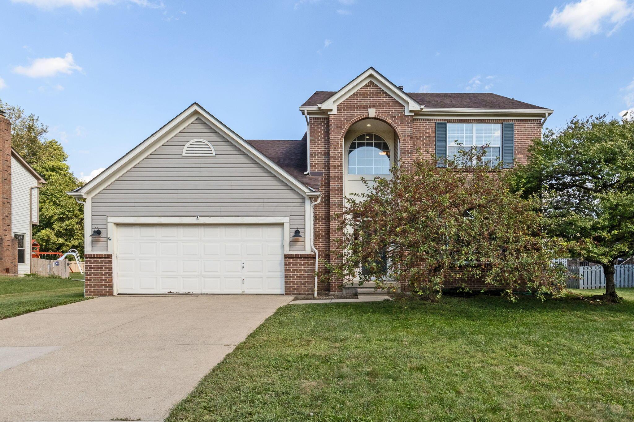 730 Montmorency Drive E Property Photo 1