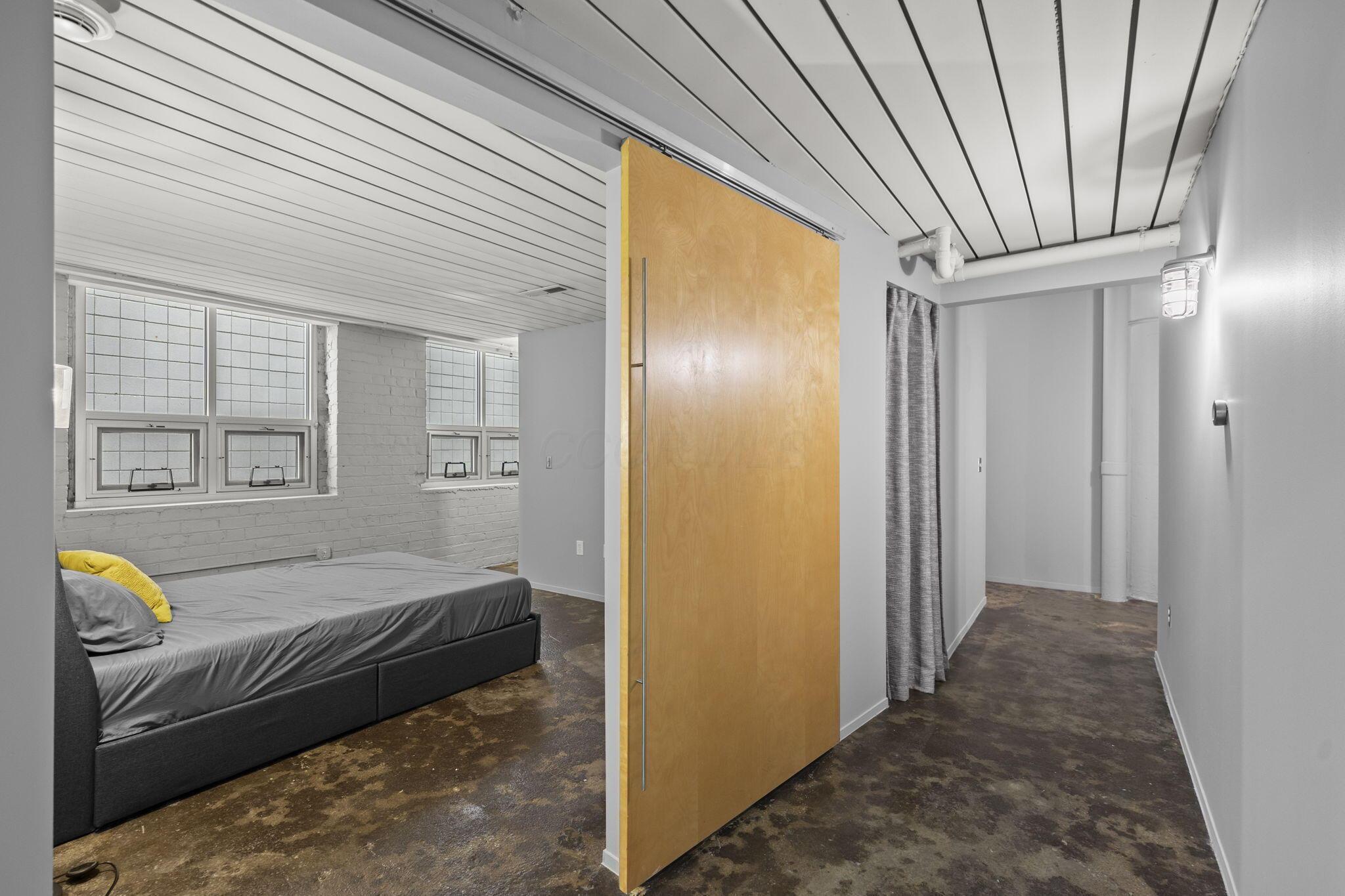 60 E Spring Street, 223 Property Photo 13