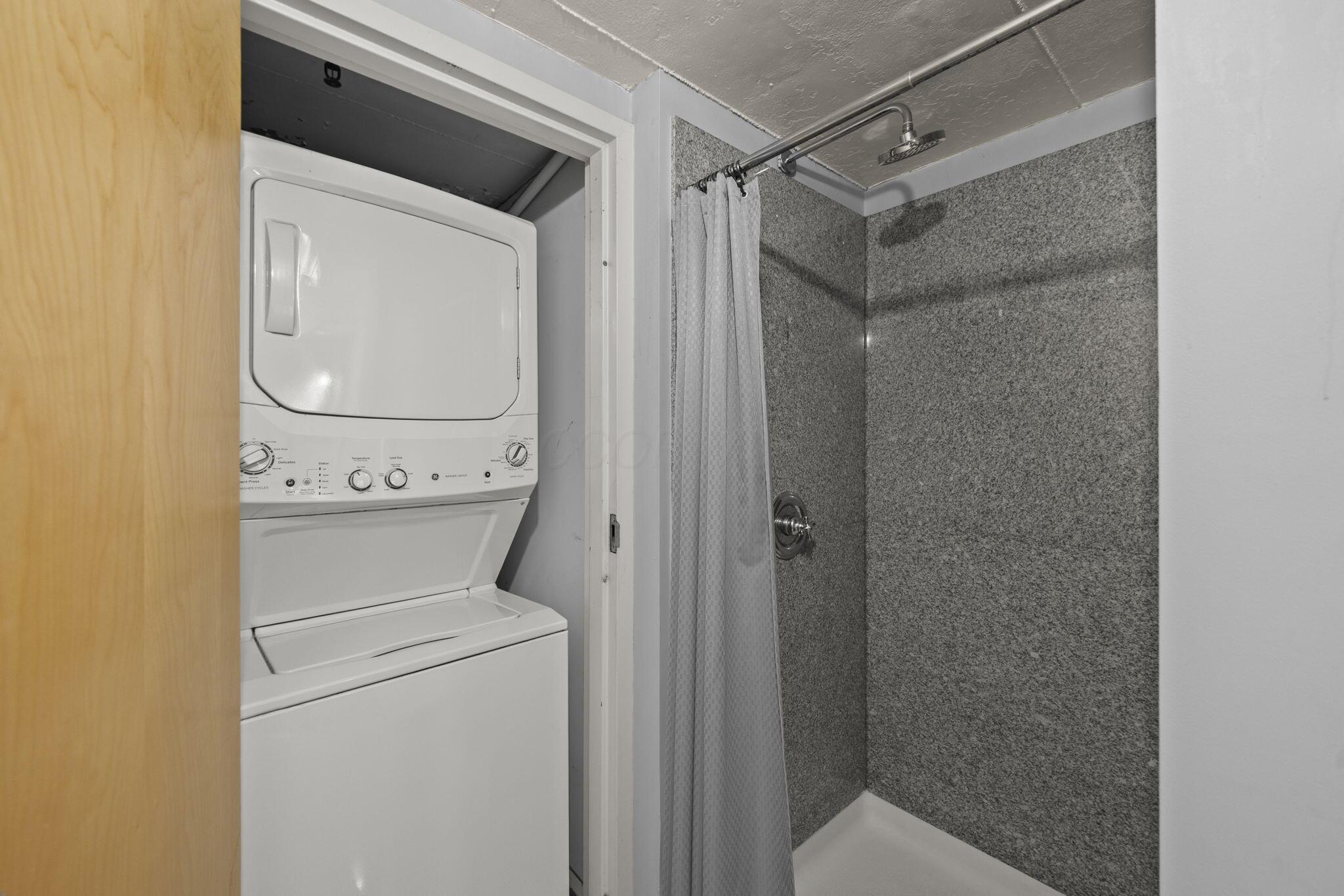 60 E Spring Street, 223 Property Photo 28