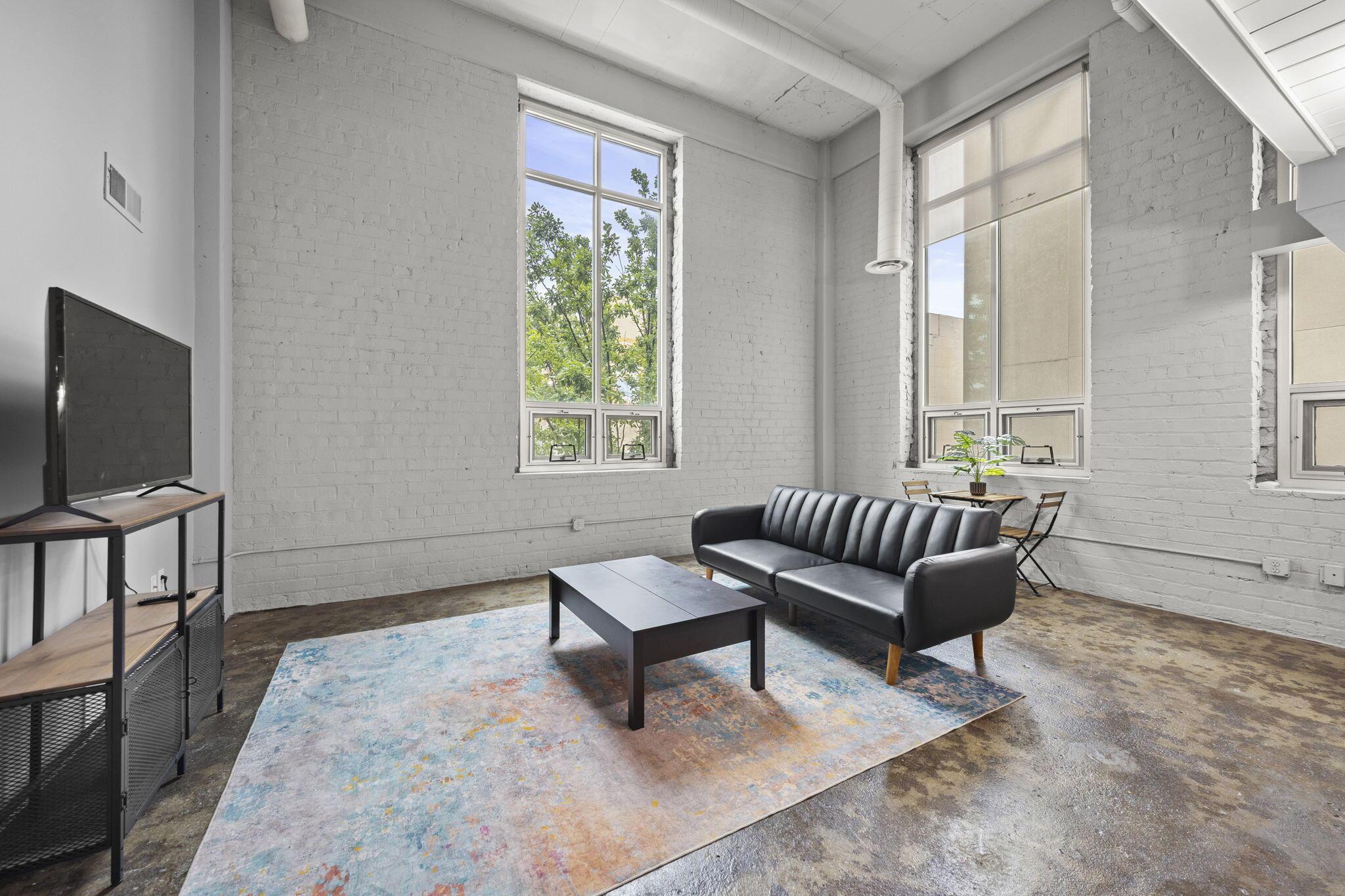 60 E Spring Street, 223 Property Photo 33