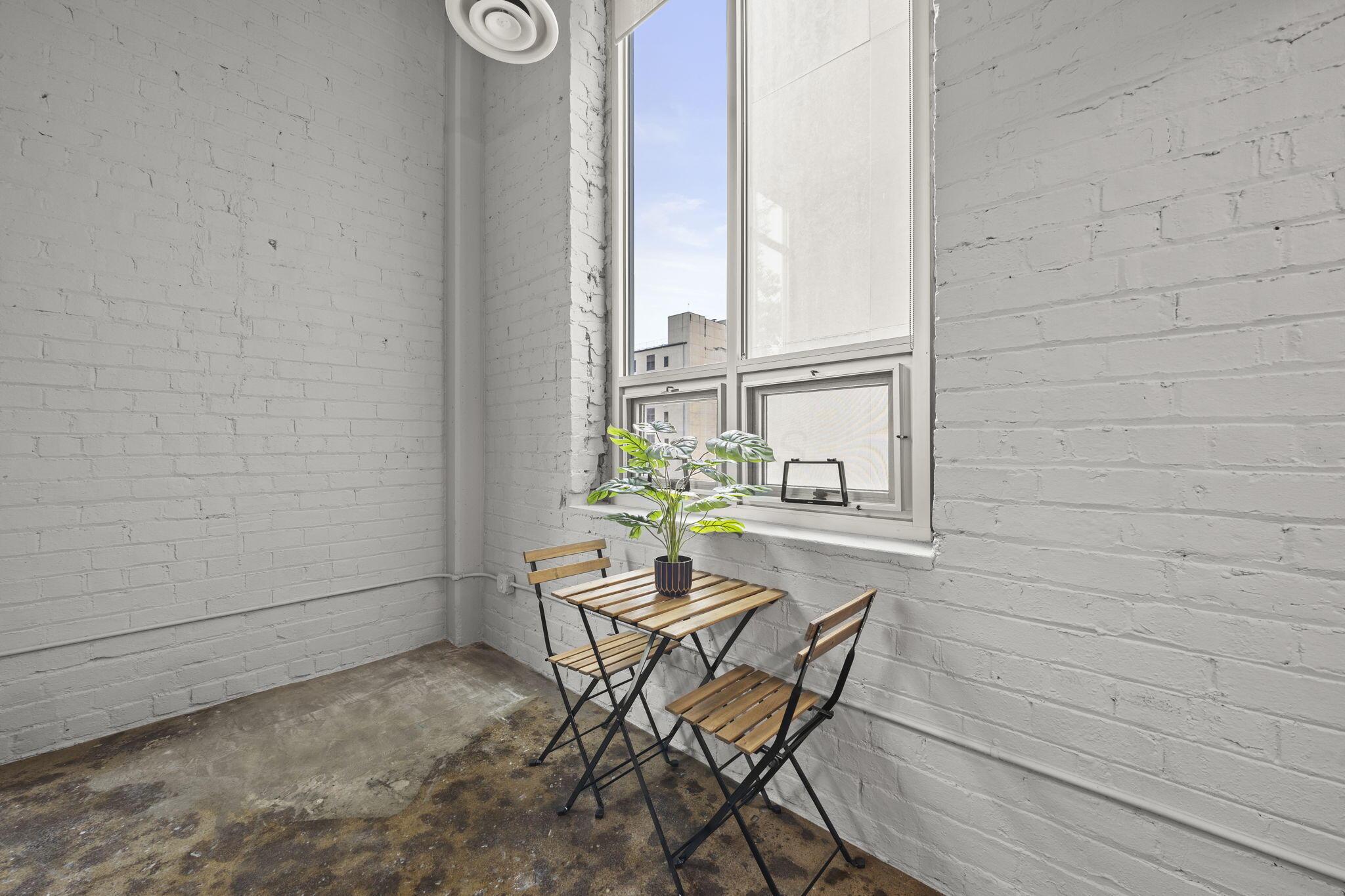 60 E Spring Street, 223 Property Photo 34