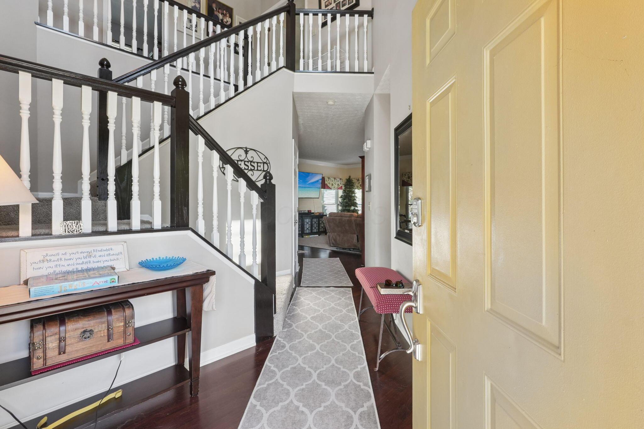 5628 Westbriar Drive Property Photo 6