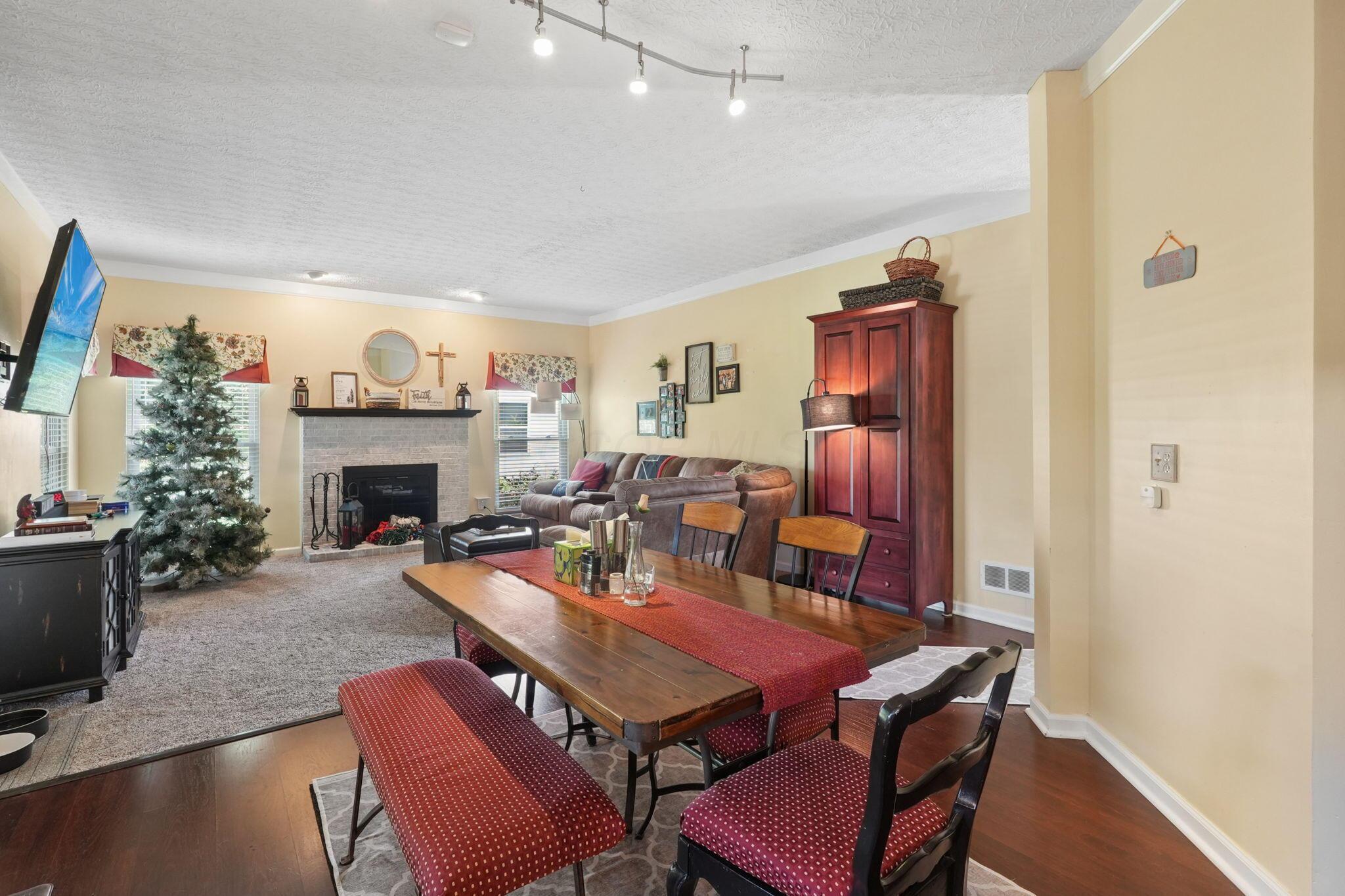 5628 Westbriar Drive Property Photo 11
