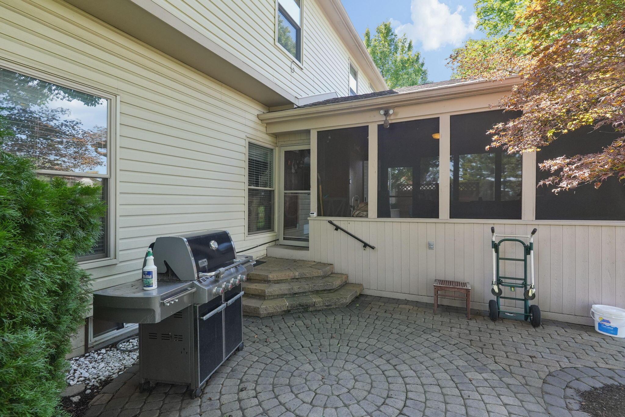 5628 Westbriar Drive Property Photo 47