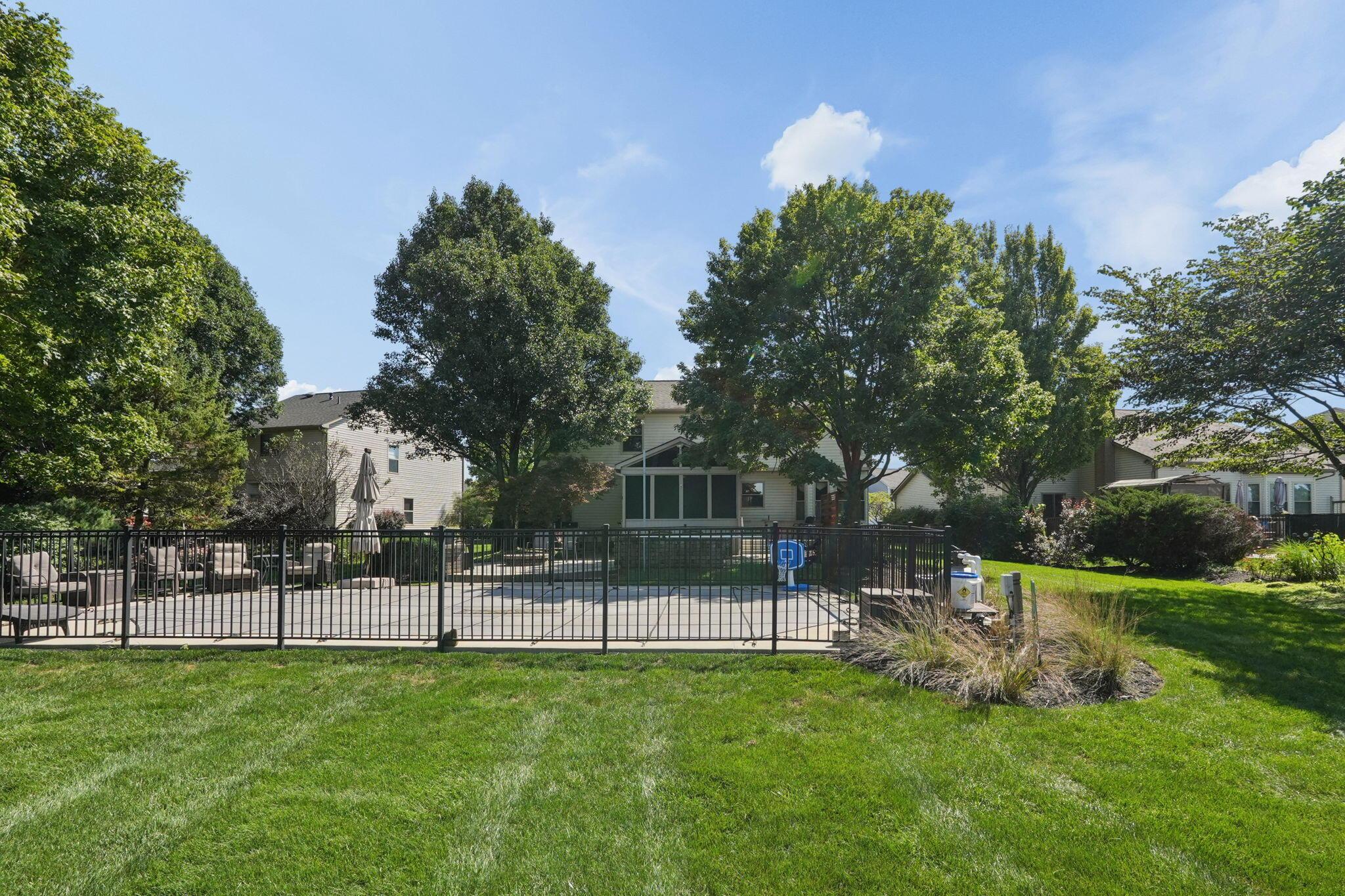 5628 Westbriar Drive Property Photo 64