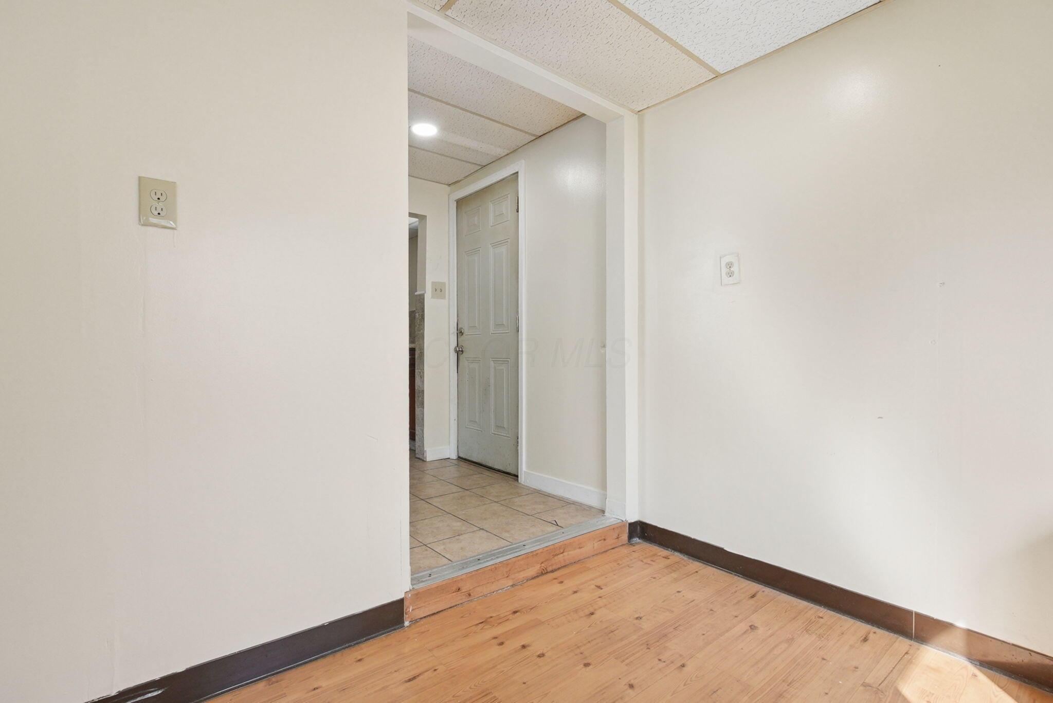 1203 E Innis Avenue Property Photo 15